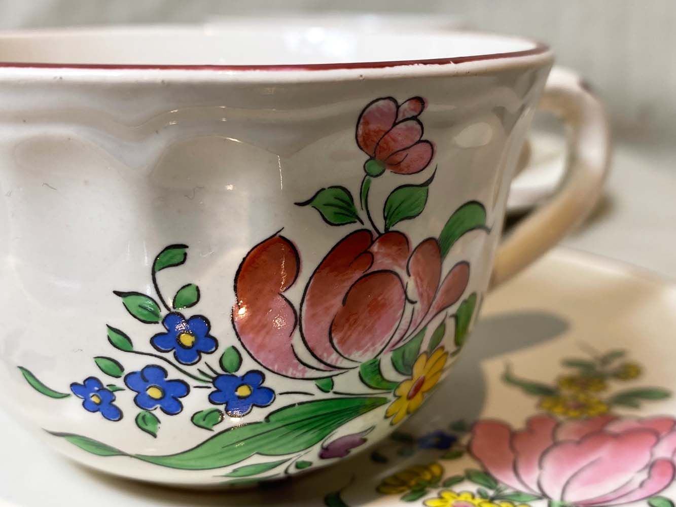 Coffee service, Luneville France. 6 cups 6 under cups