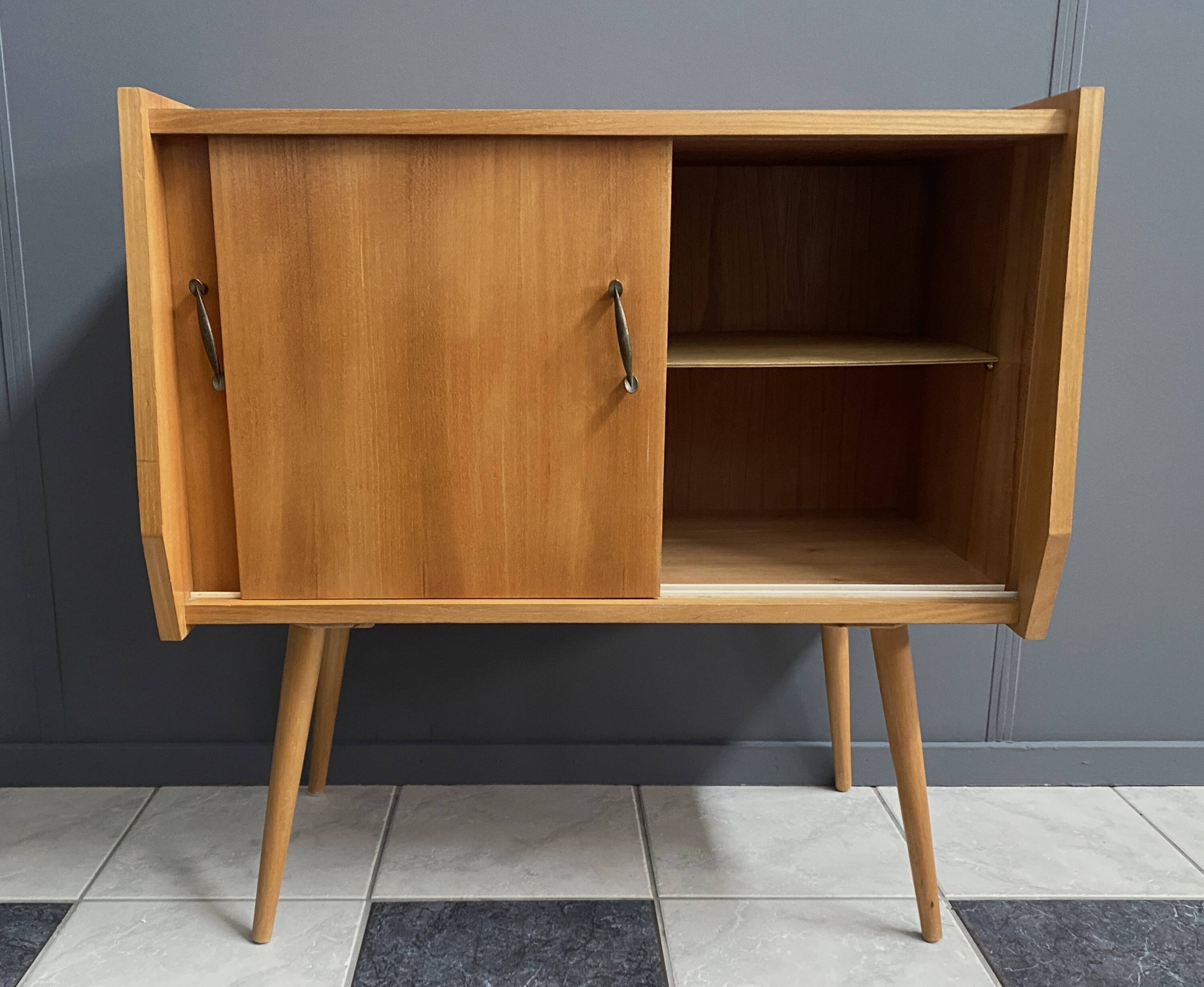 1960s blond wood wardrobe with 2 sliding doors