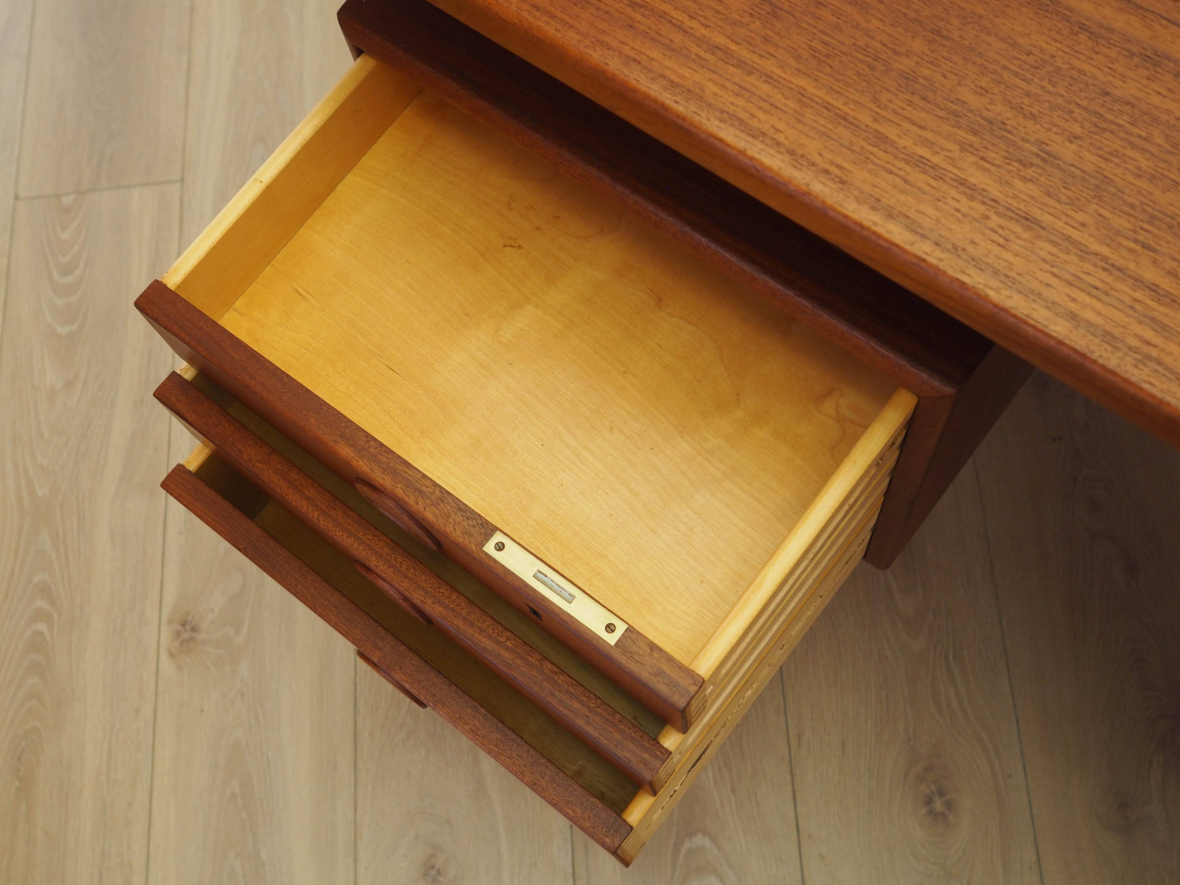 Teak desk, Danish design, 1970s, designer: Kai Kristiansen