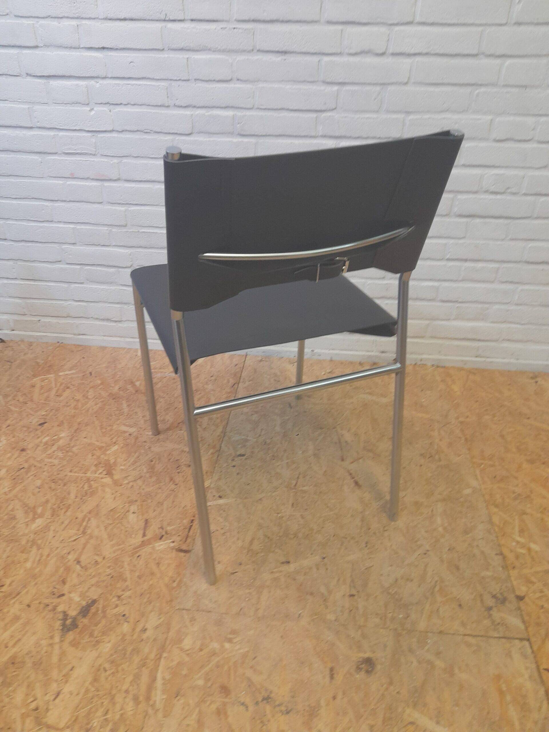 Martin Visser, SE 06 ensemble de 4 chaises de salle à manger