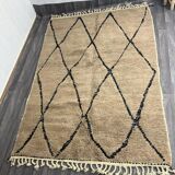 Moroccan wool rug 250cm x 150cm