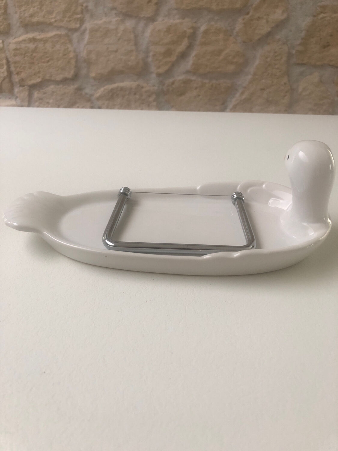 Foie gras tray and carving wire