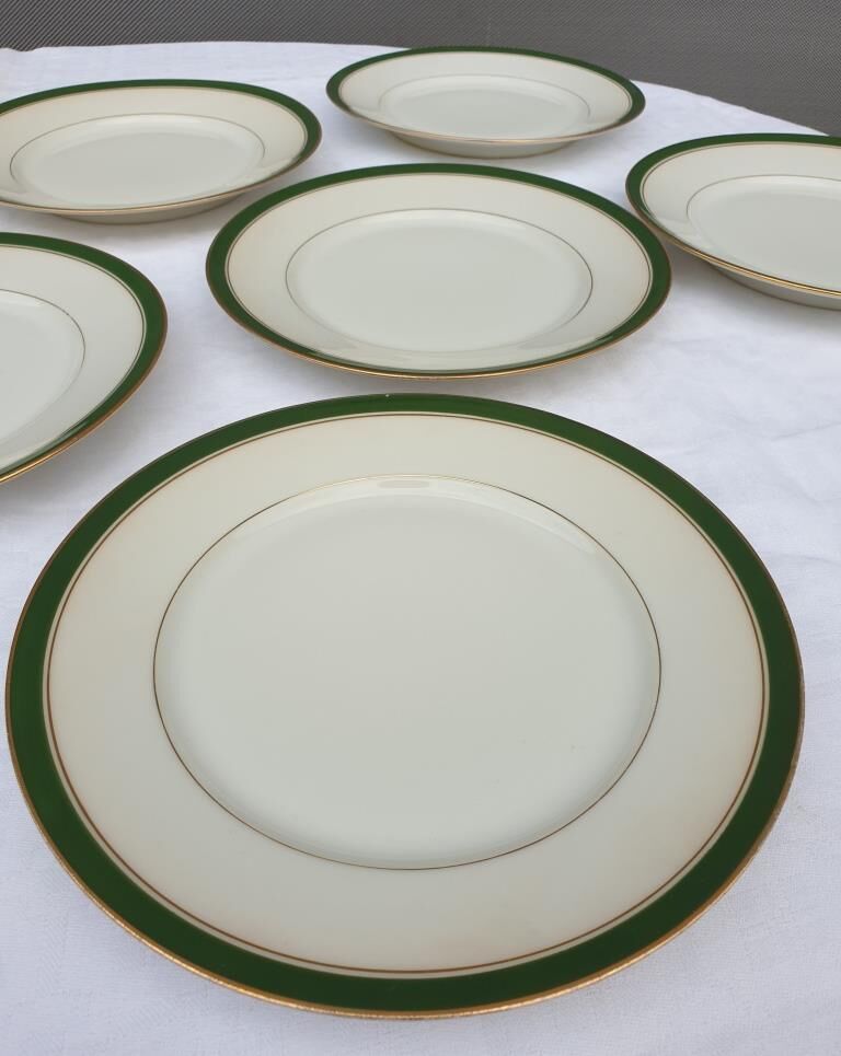 Set 6 porcelain plates Aux Lions de Faïence 1920 imperial green and gold