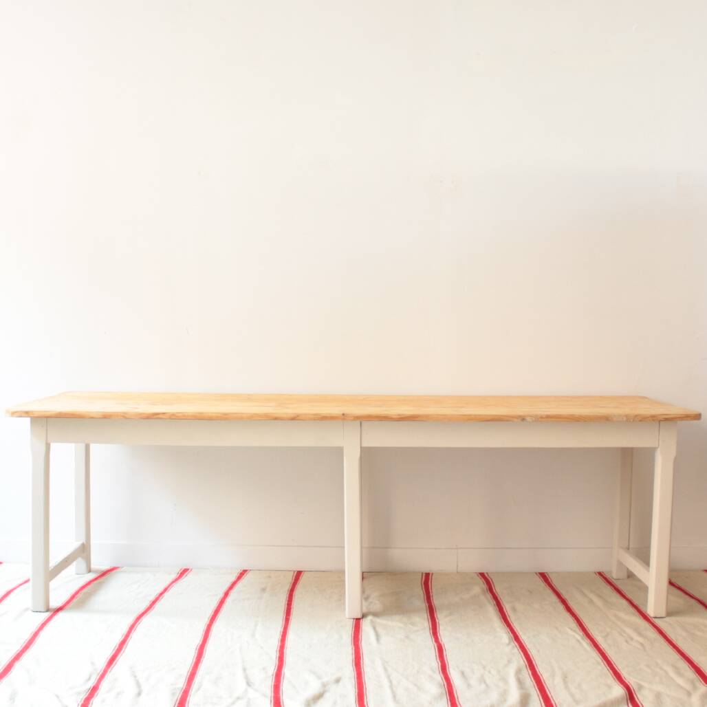 Farmhouse table
