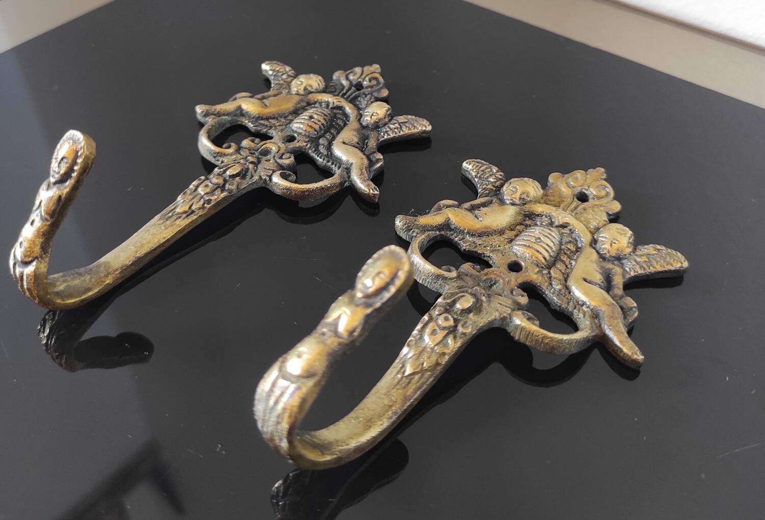 Vintage brass wall hooks / coat hooks Cherubs Baroque