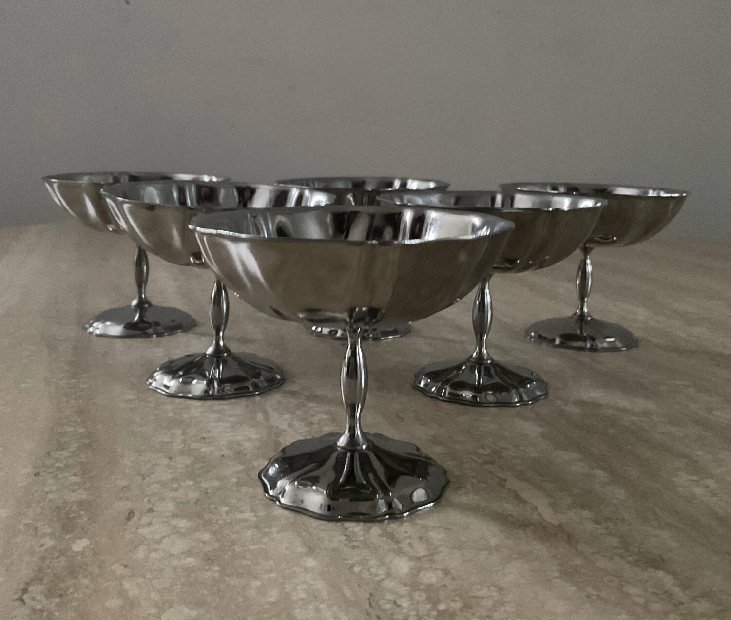 Series of 6 vintage ice cream cups from the 70s