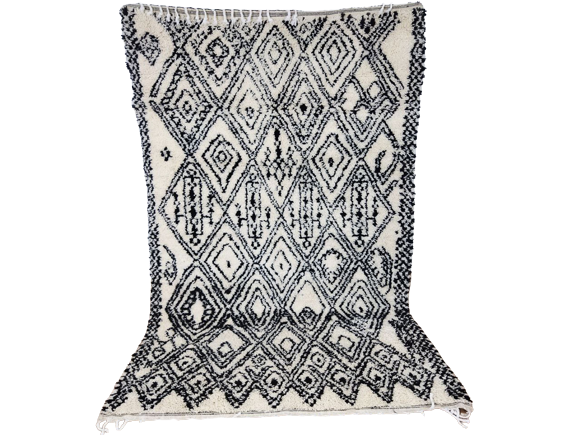 Moroccan carpet 246x146cm