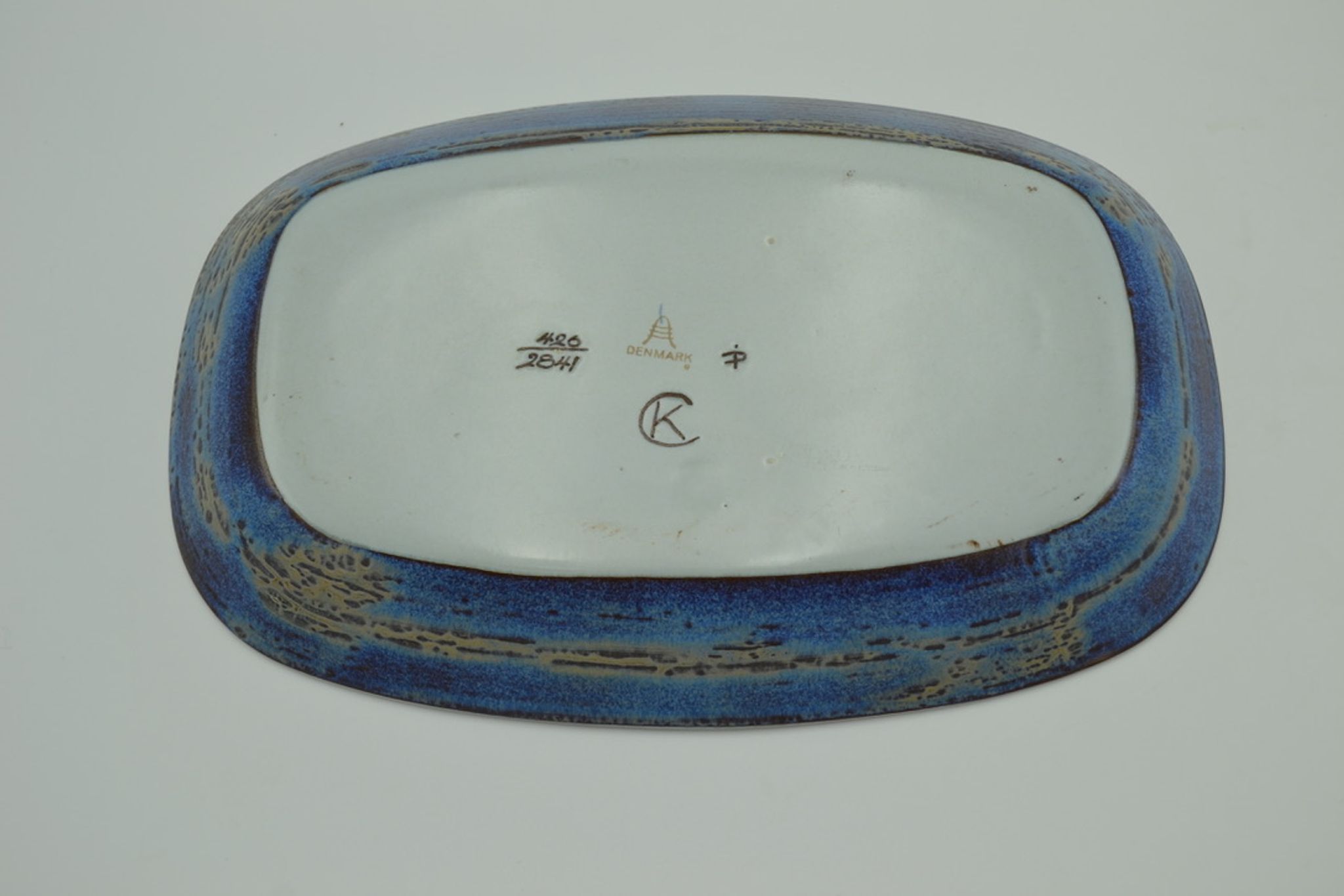 Cain dish from Kari Christensen's Tenera series for Aluminia