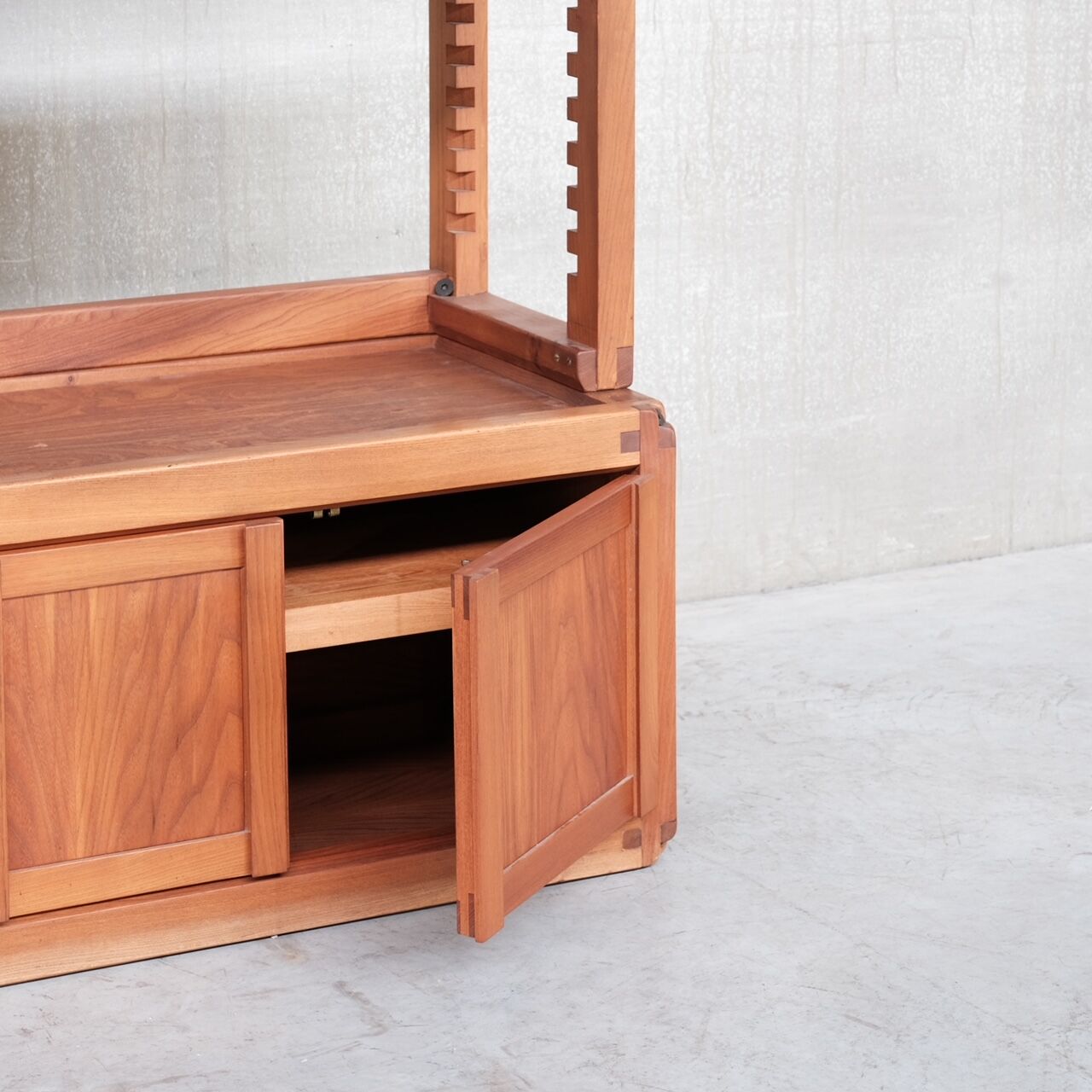 Shelving B10 by Pierre Chapo