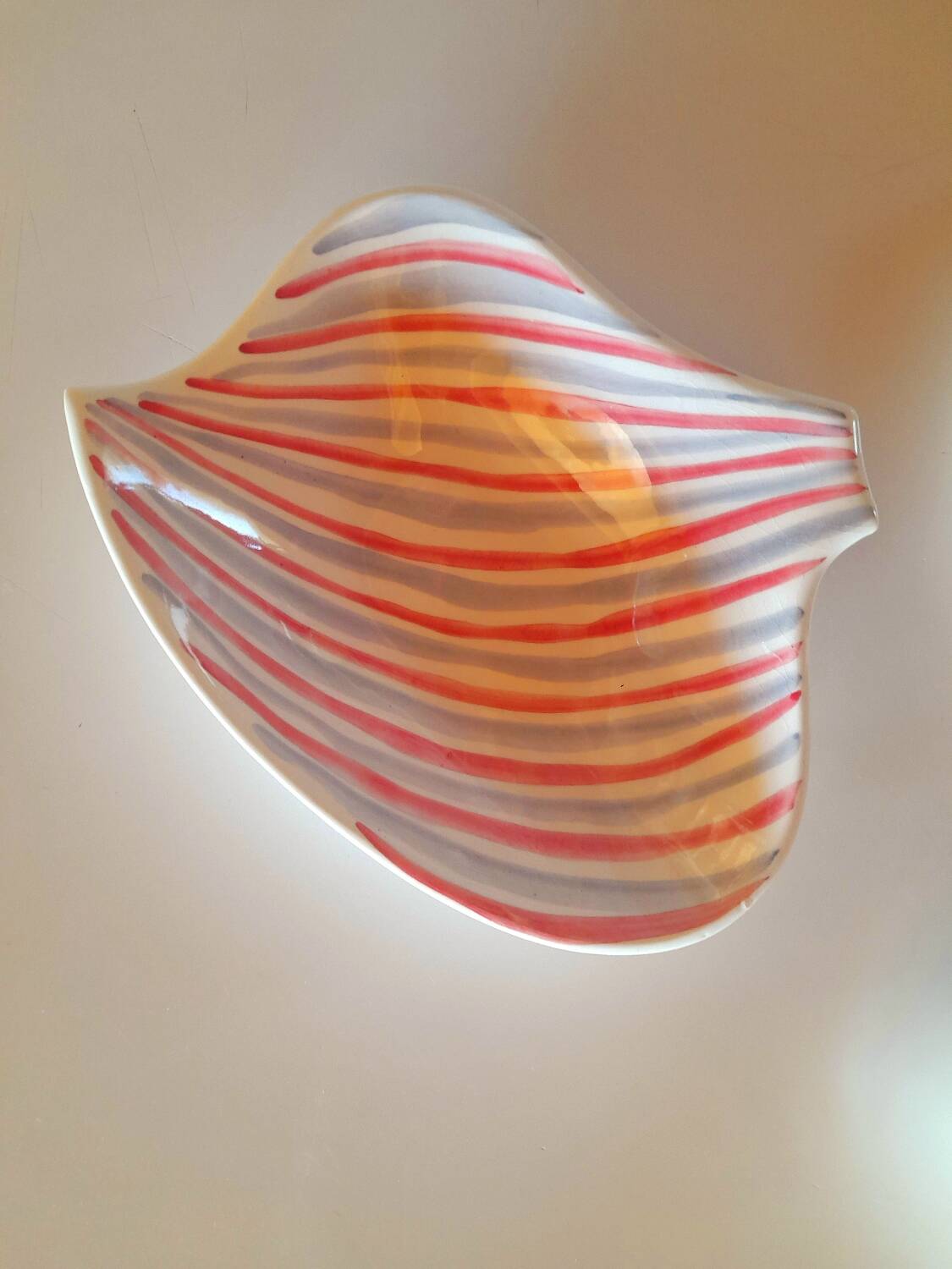 Alessio Tasca striped bowls, 1960.