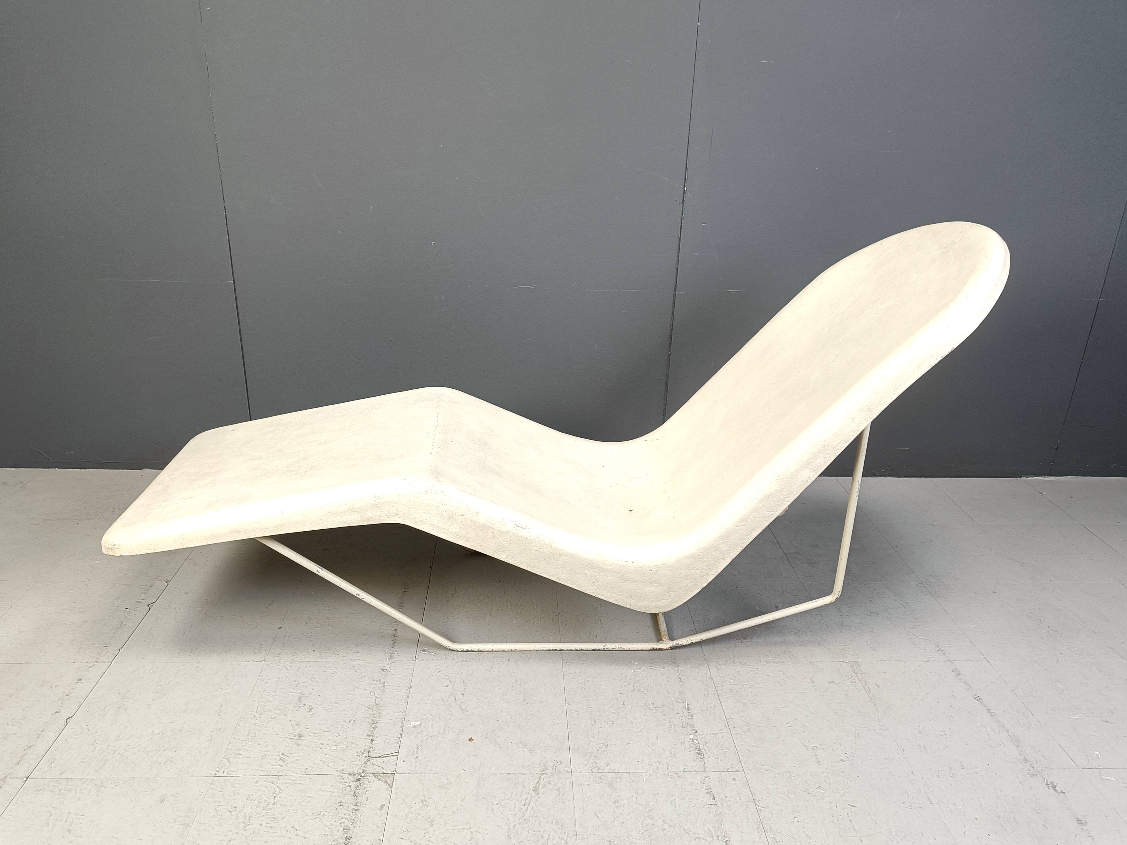 Mid century fiberglass chaise longue, 1960s
