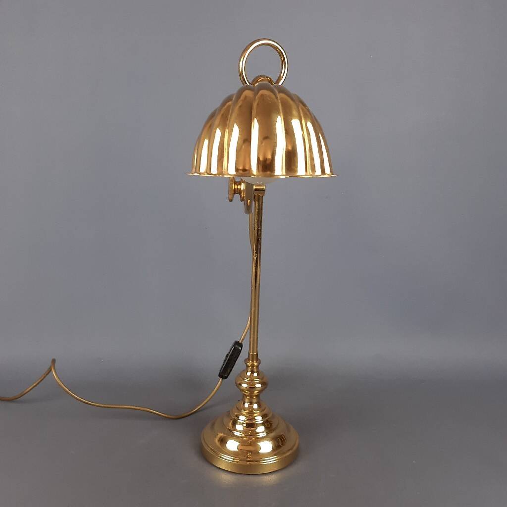 Tommaso Barbi polished brass table lamp vintage shell 1950