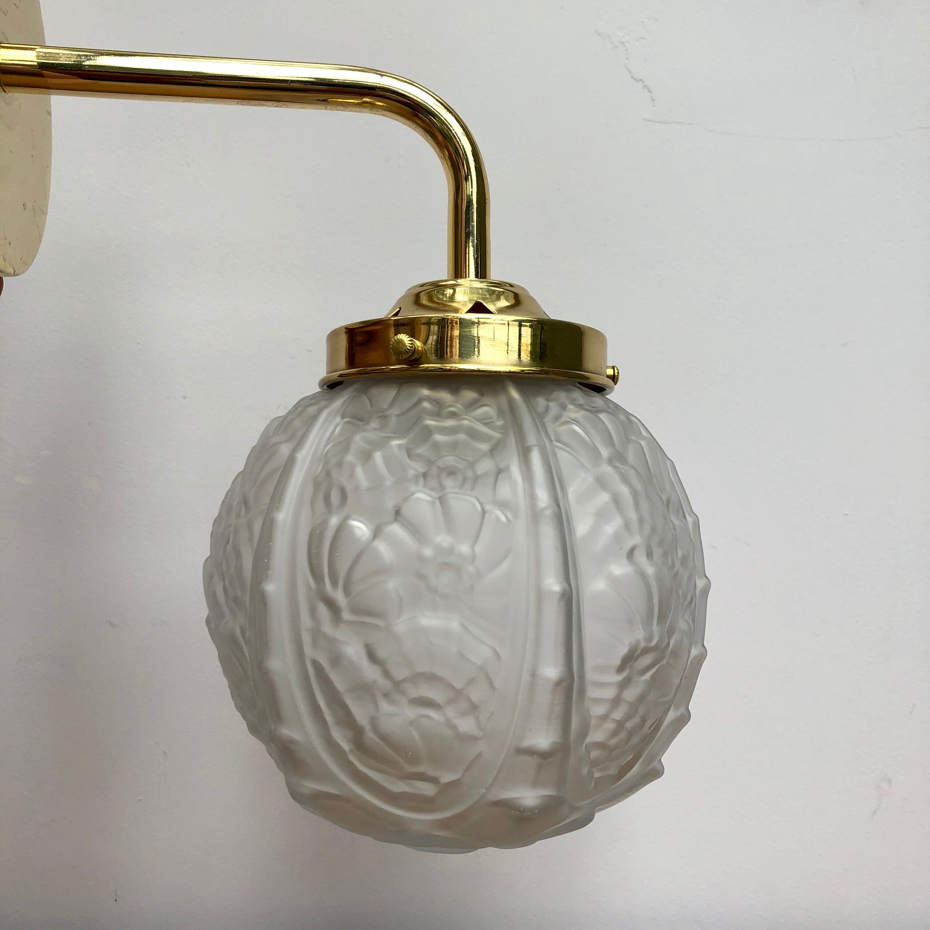 Applique murage coudée globe vintage art déco