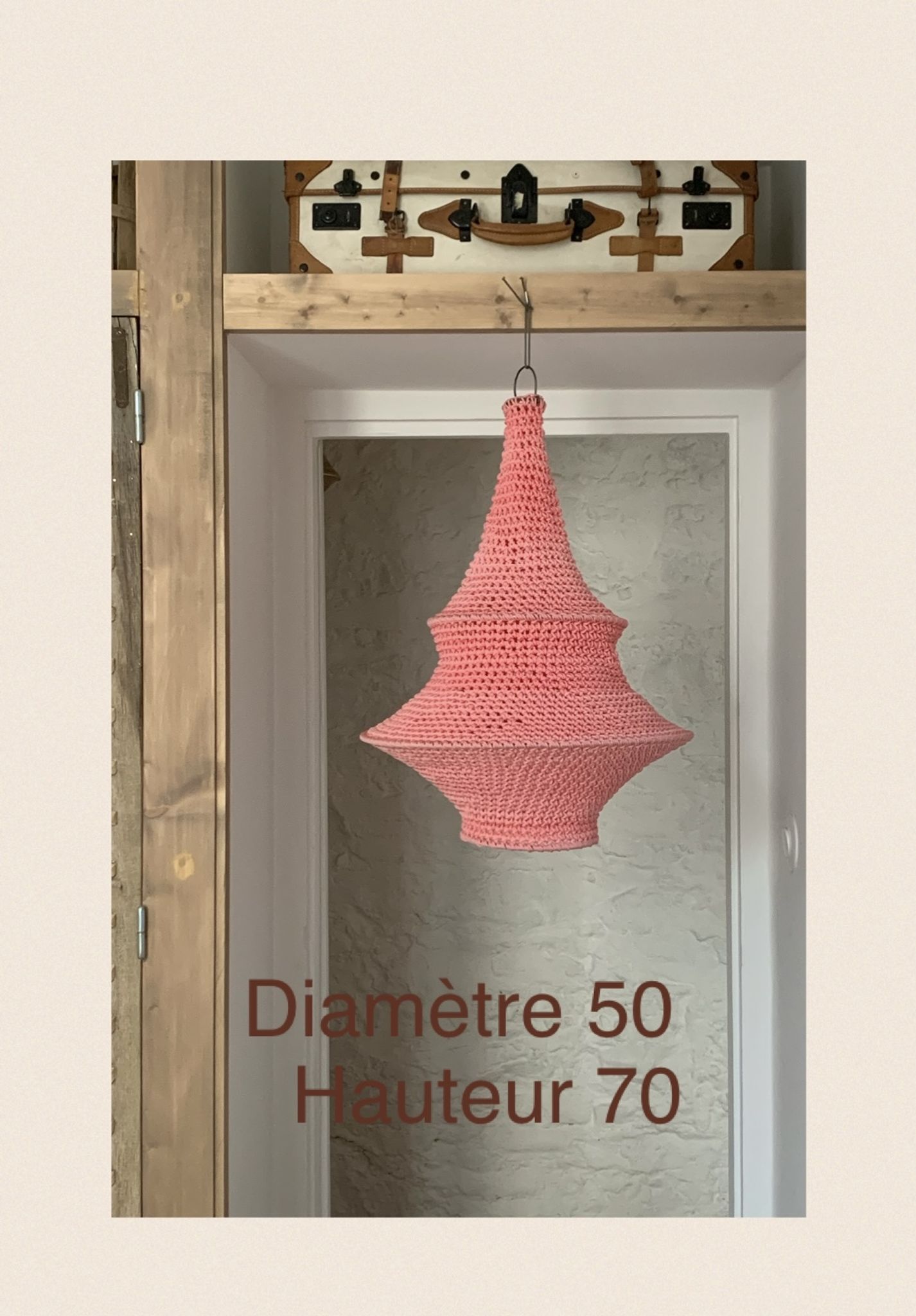Pendant light