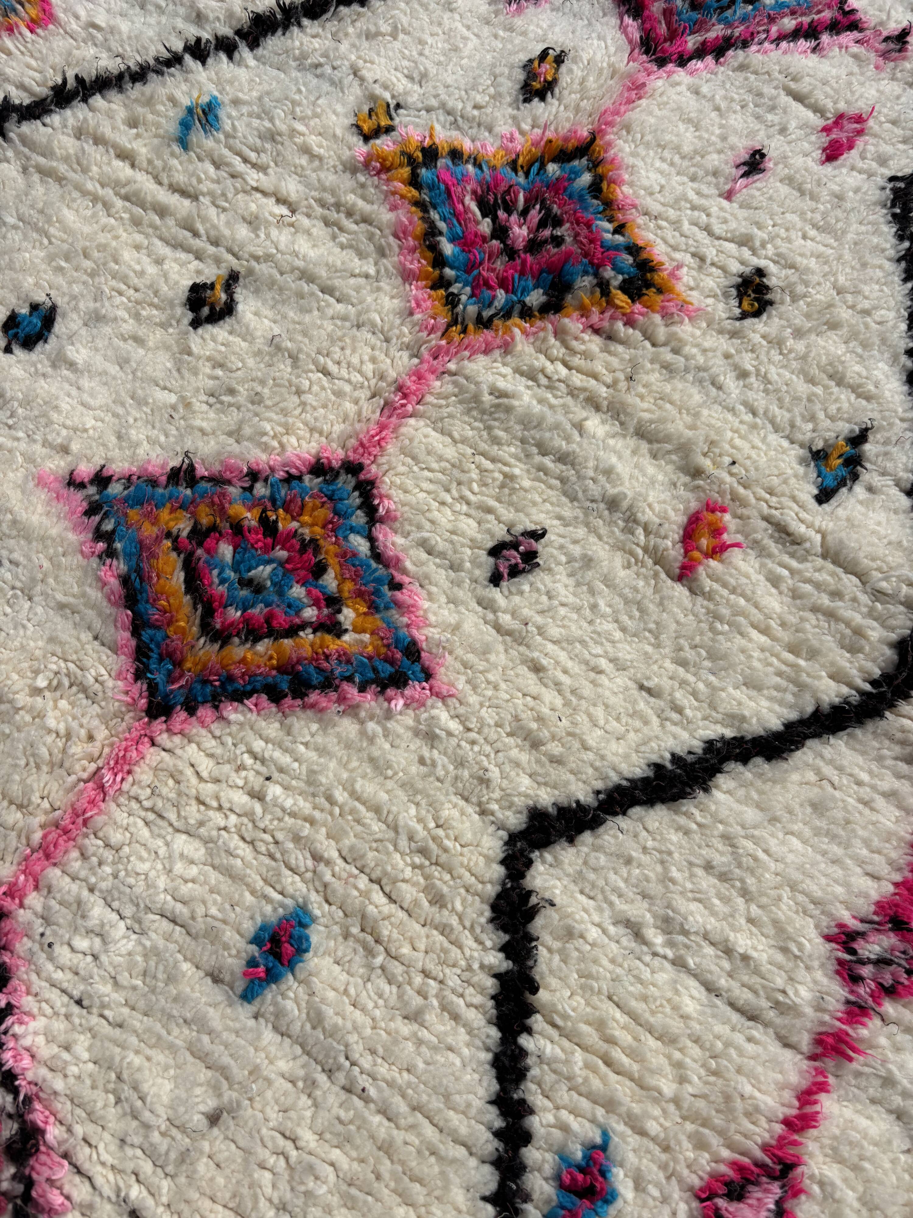 Moroccan Azilal wool rug 150x250 cm