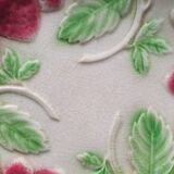Six slip plates with strawberry decoration