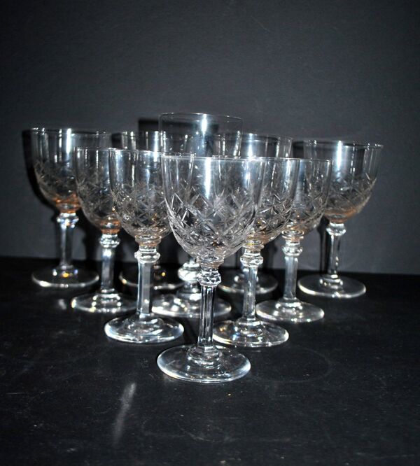 SAINT-LOUIS 10 verres à pied en cristal taillé MASSENET Taille 75