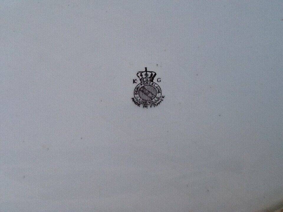 K&G (Keller & Guerin) Half-Porcelaine Lunéville Large polylobed serving dish late 19th century