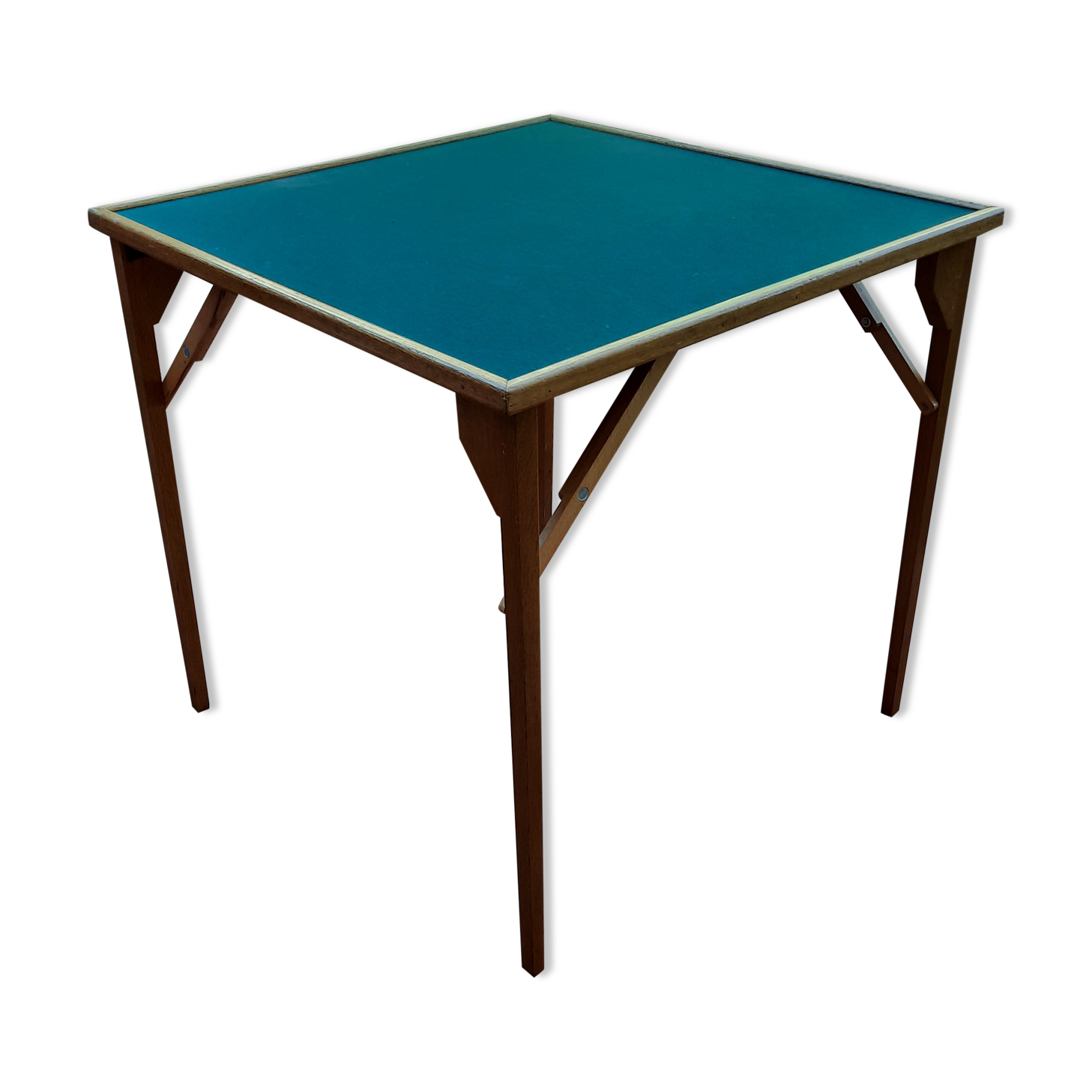 Folding game table