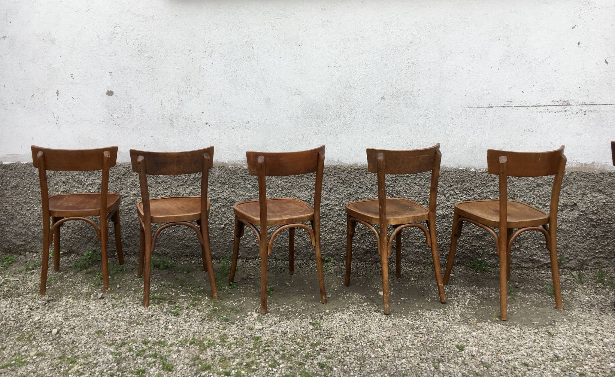 Series of 10 vintage bentwood curved wood bistro chairs