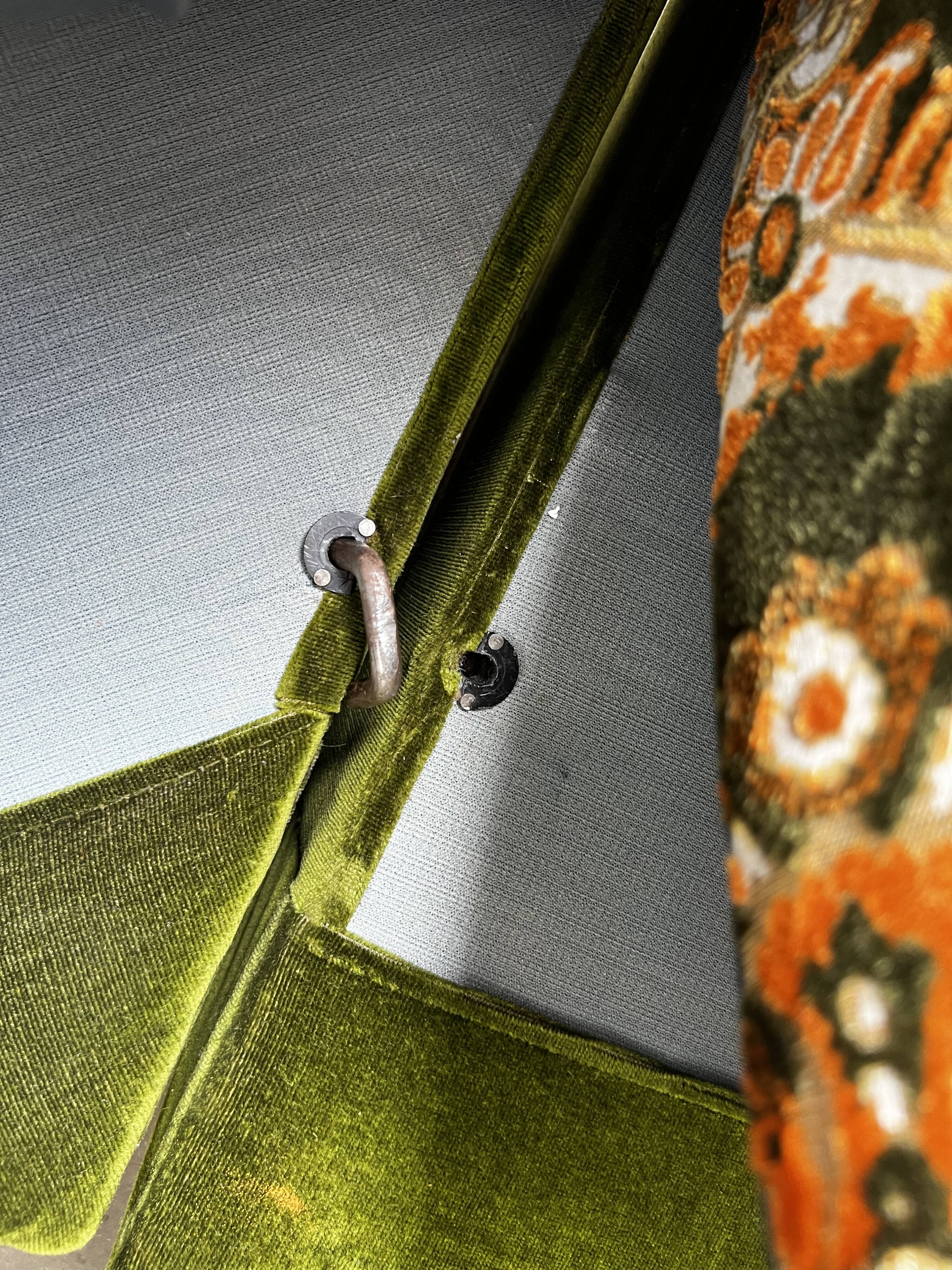 Vintage fringed corner/lounge/sofa seat