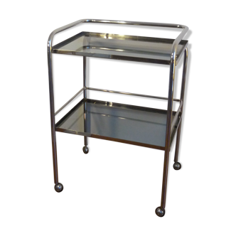 Serving in chromed metal and tinted 60s