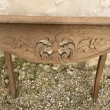 Petite table d’appoint en chêne