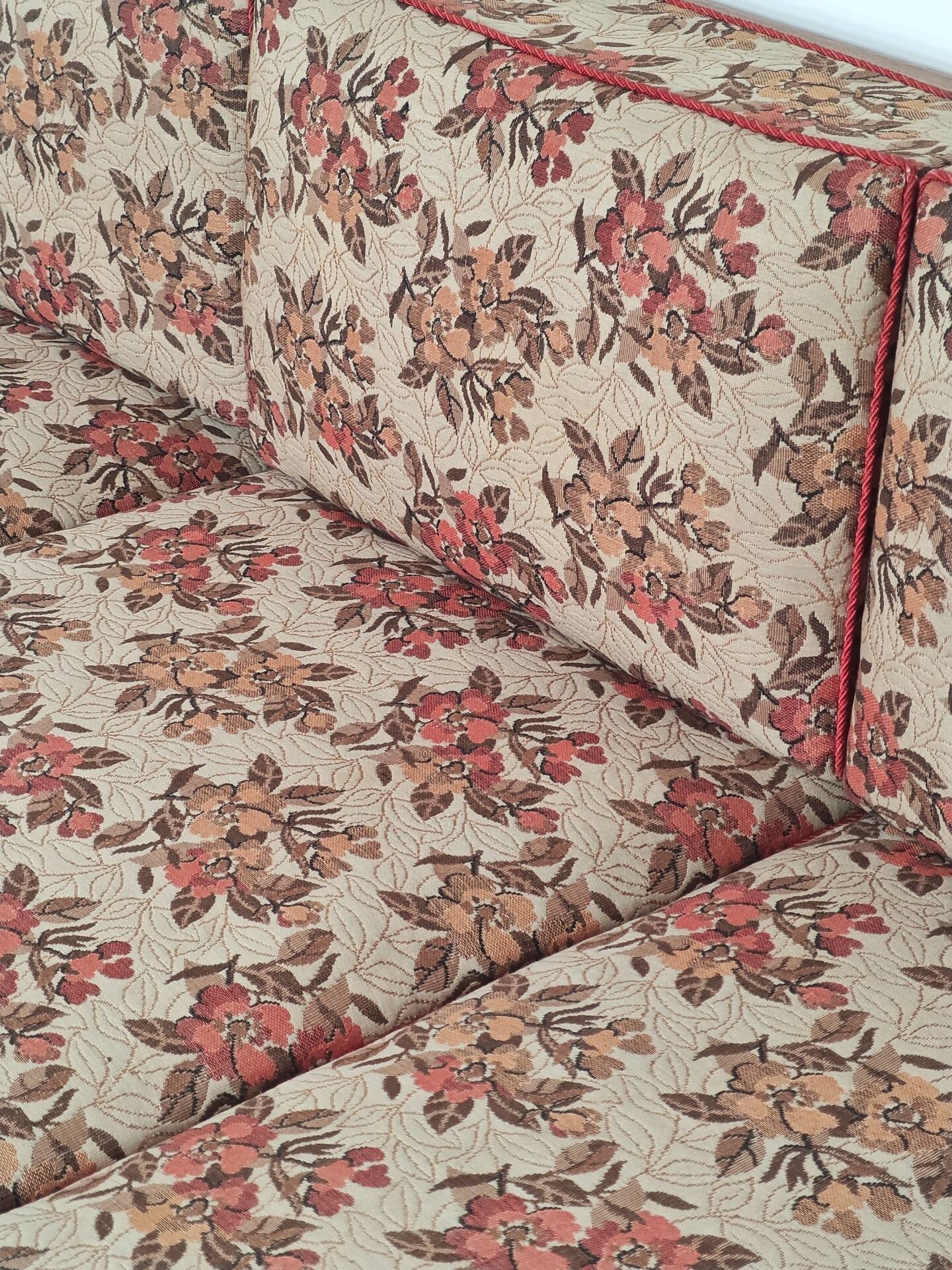 Folding sofa bed Canapé banquette Interier Praha 1960 floral pattern fabric