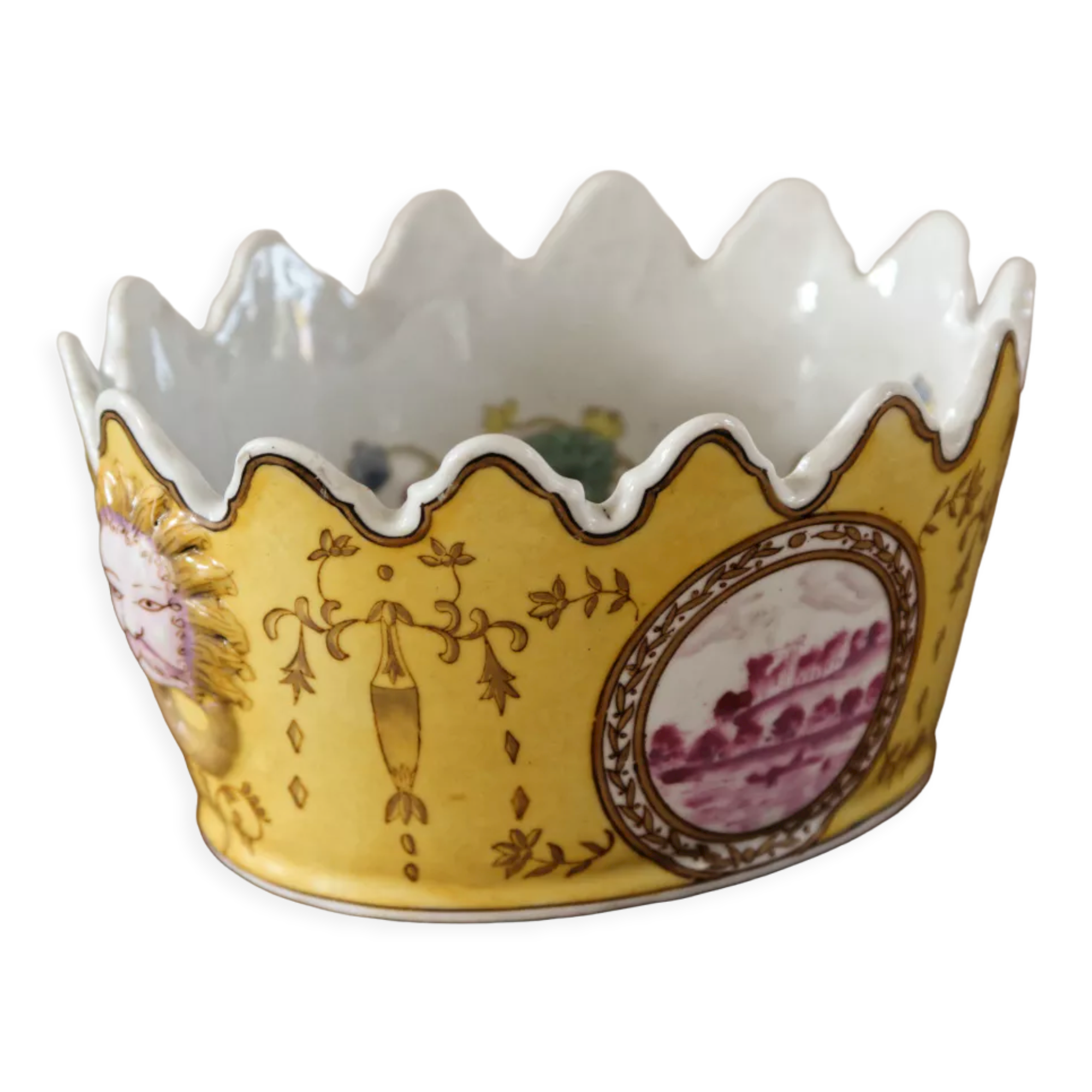 Refreshing canopy in porcelain from China