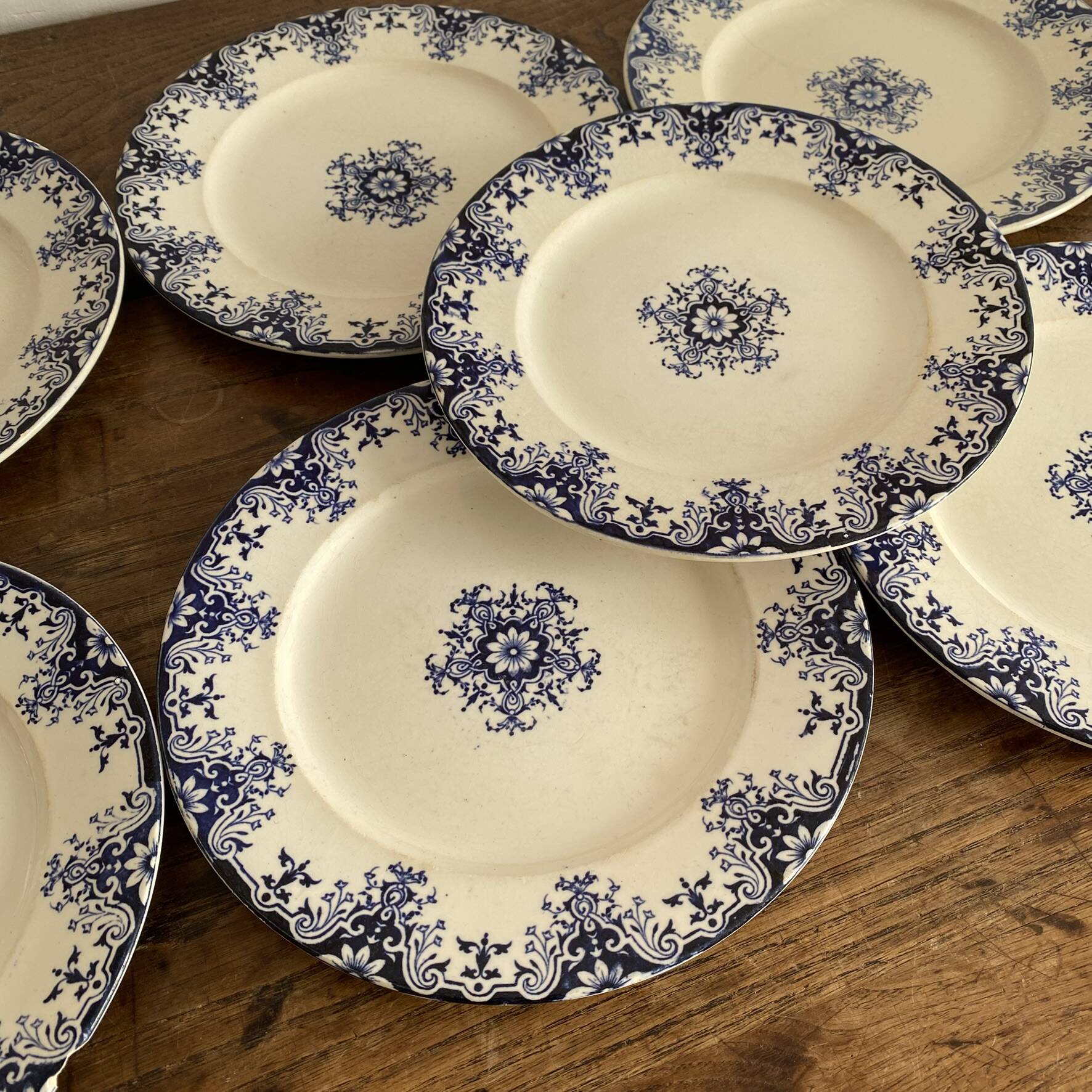Flat ironstone plates "Rouen" Jules Vieillard Bordeaux