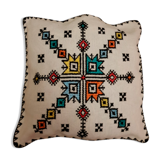 Coussin marocain brodé