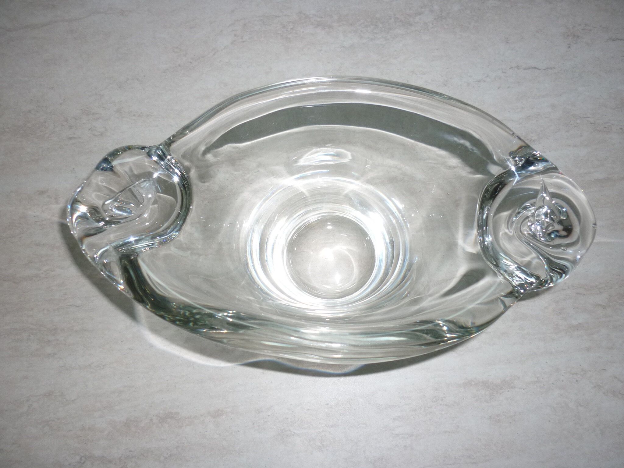 Crystal vase signed Daum France 1926