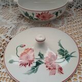 12 antique flat plates + HBCM soup tureen