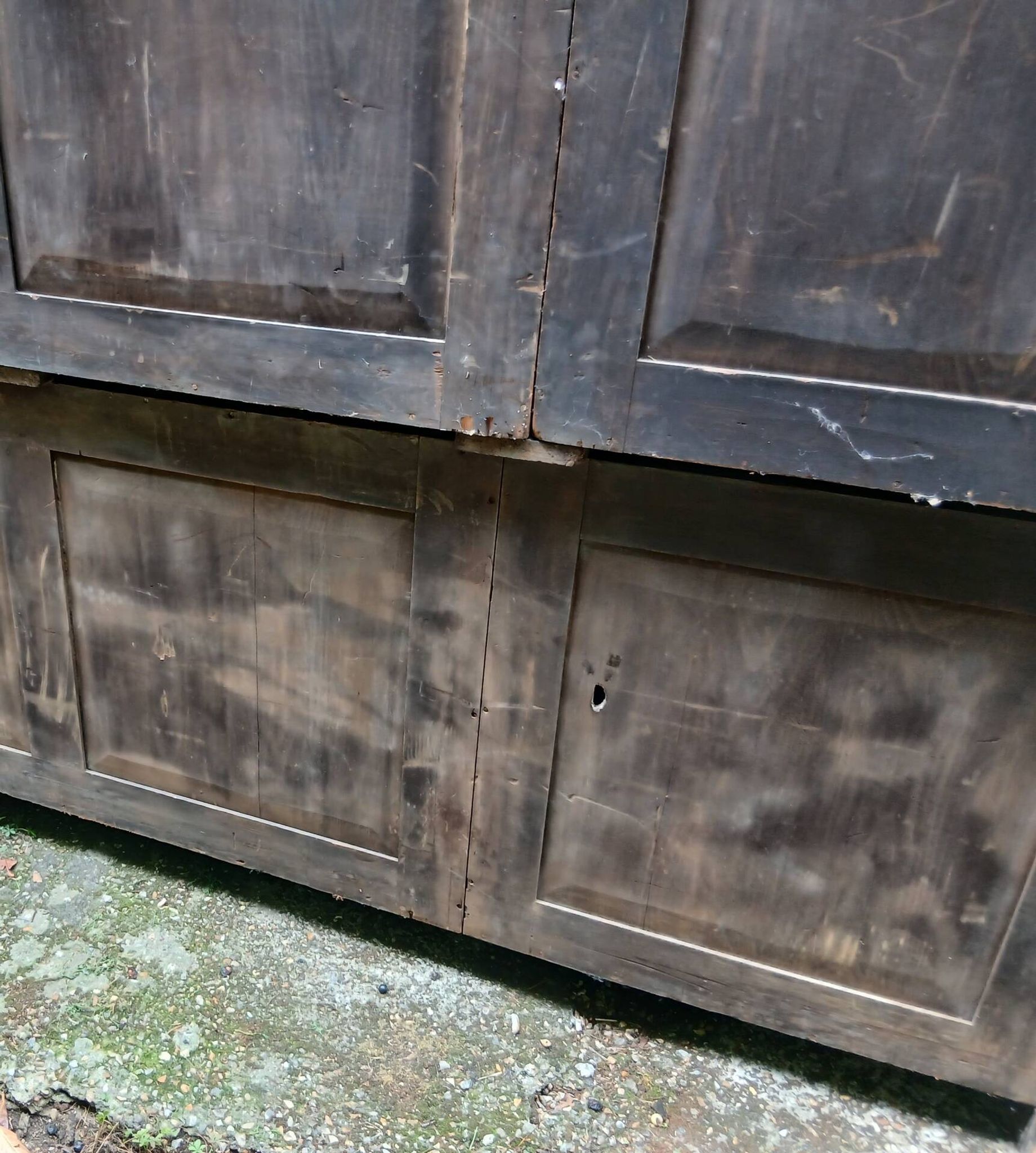 Large walnut shop library from the late 19th century.