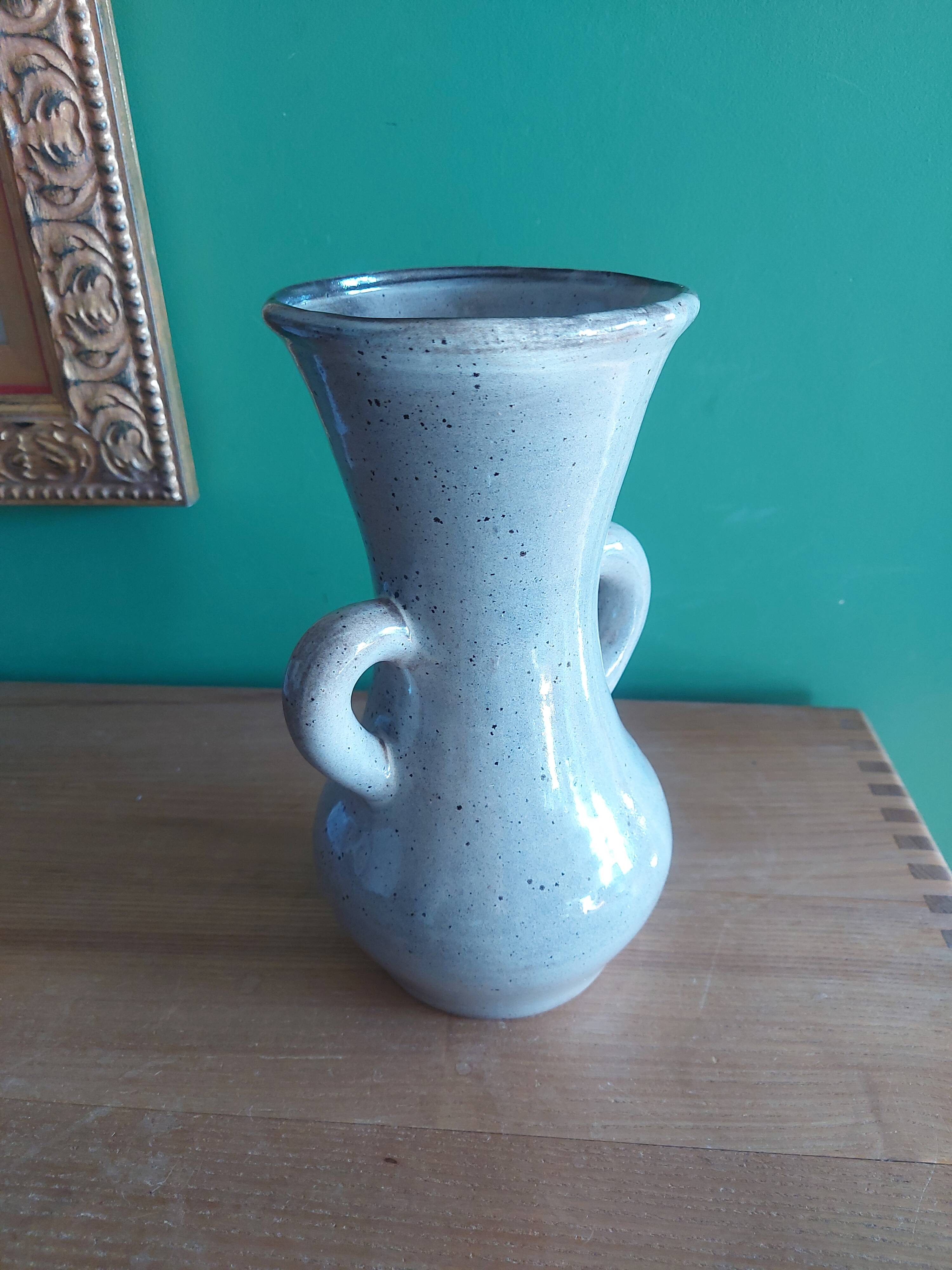 Ceramic vase the Dieulefit caves