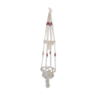 Macramé suspension