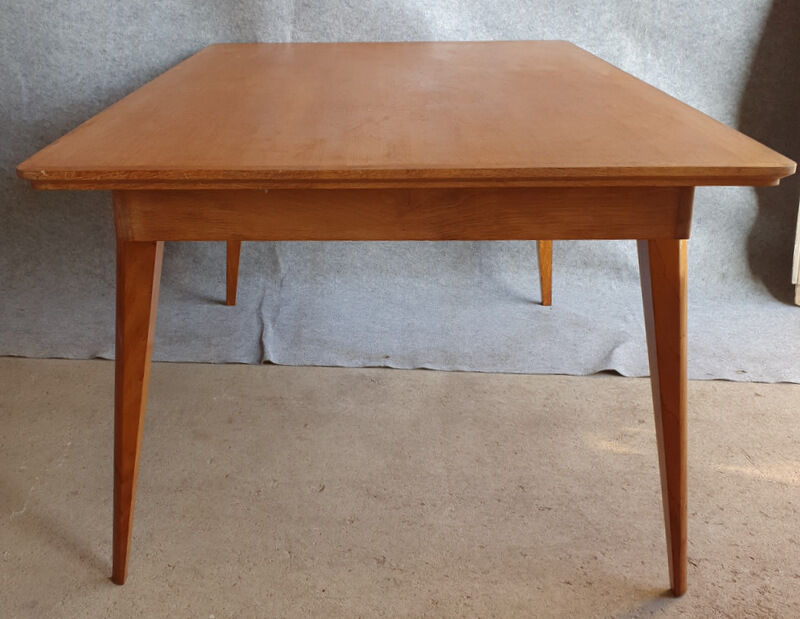 Vintage table compas feet