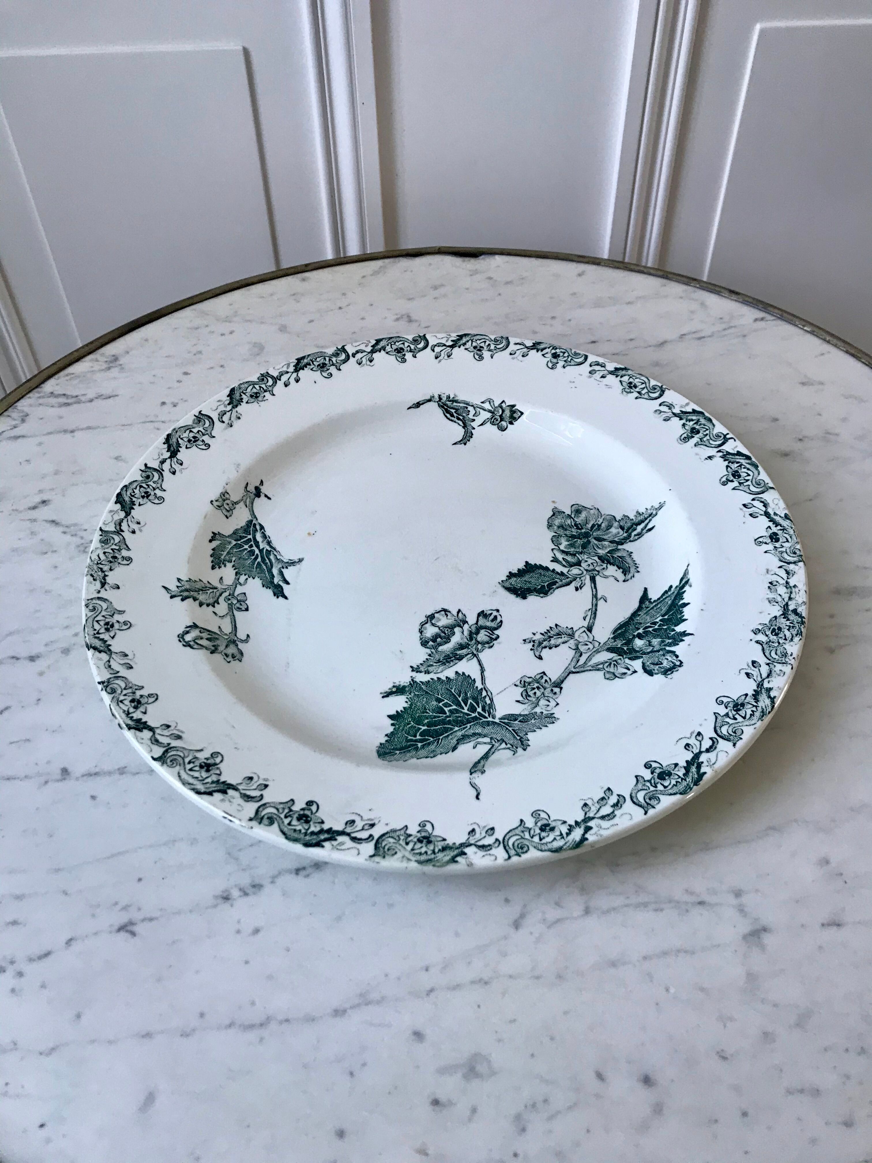 Round plate in iron earth model "richelieu" xixth