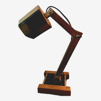 Articulated wood lamp