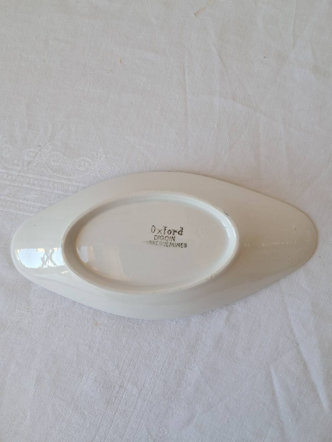 Digoin Sarreguemines Oxford model ironstone dish