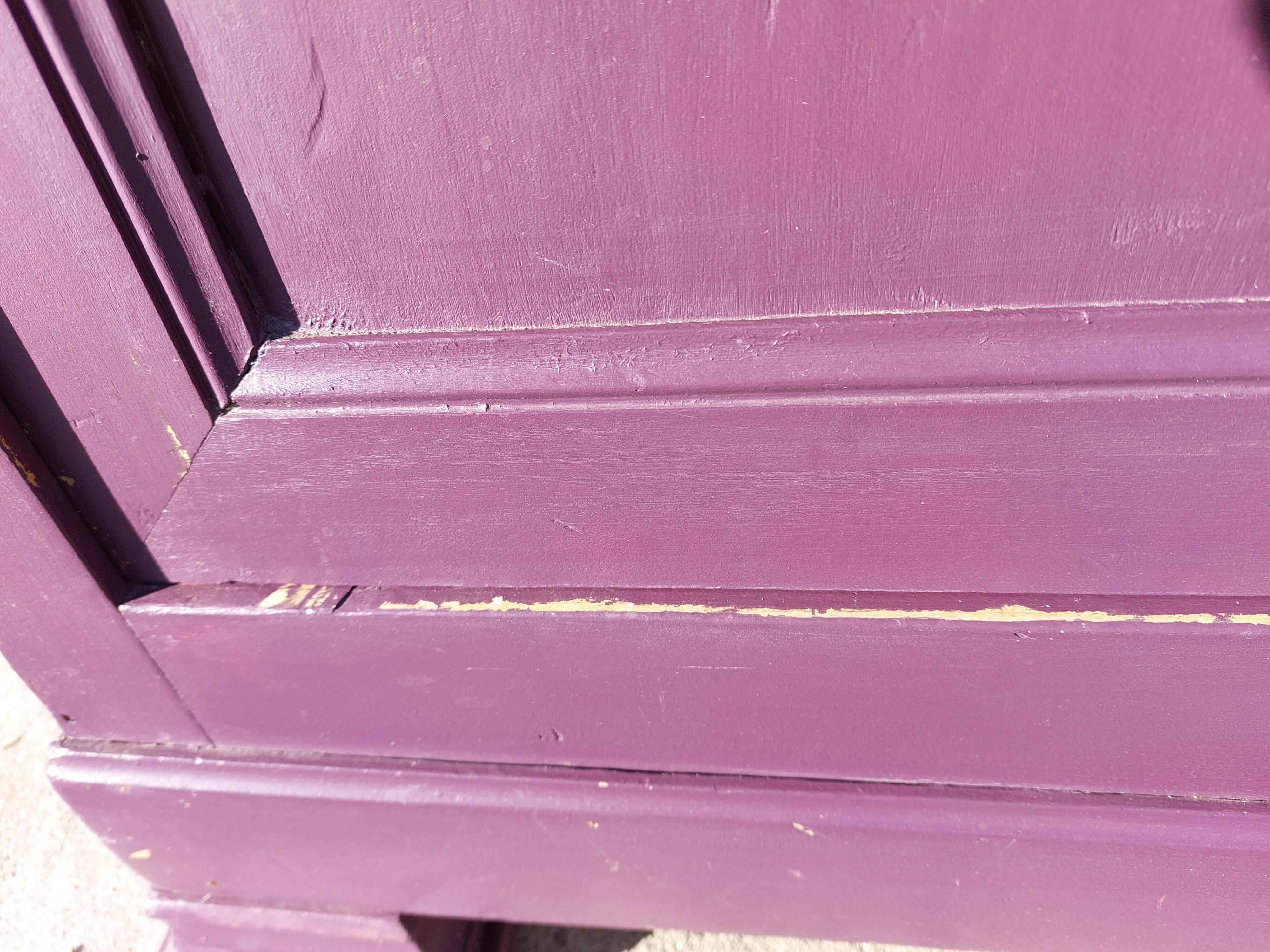 Purple Parisian buffet