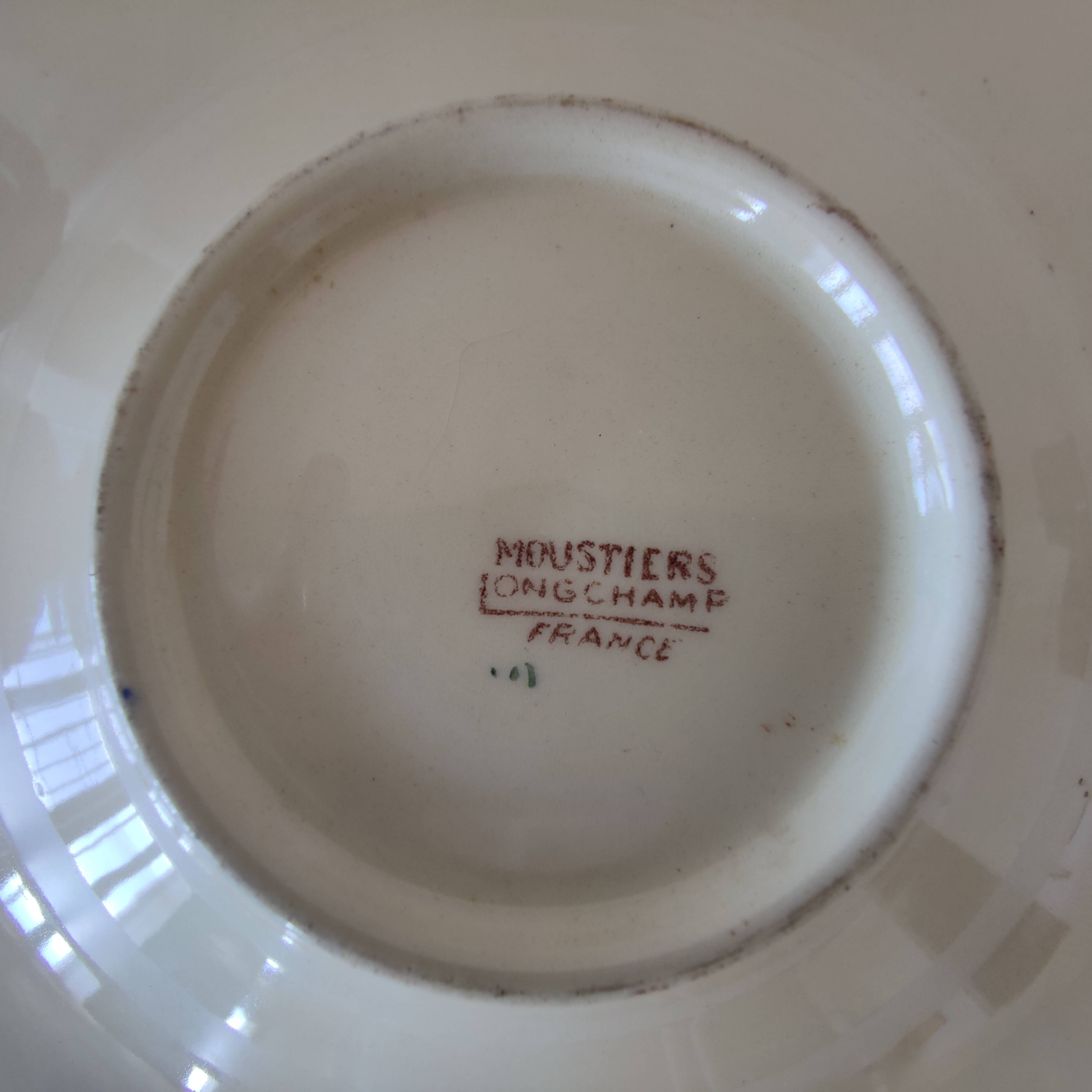 Lonchamp Earthenware Plate decorates Moustiers TBE