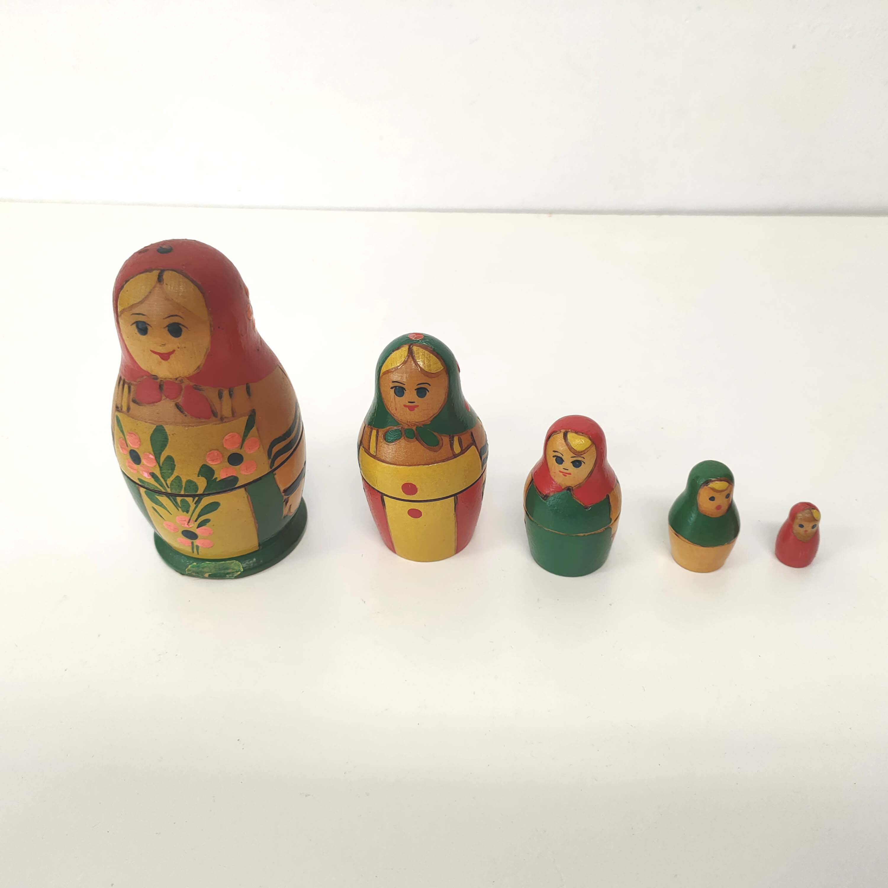 Russian dolls gigognes matriochka