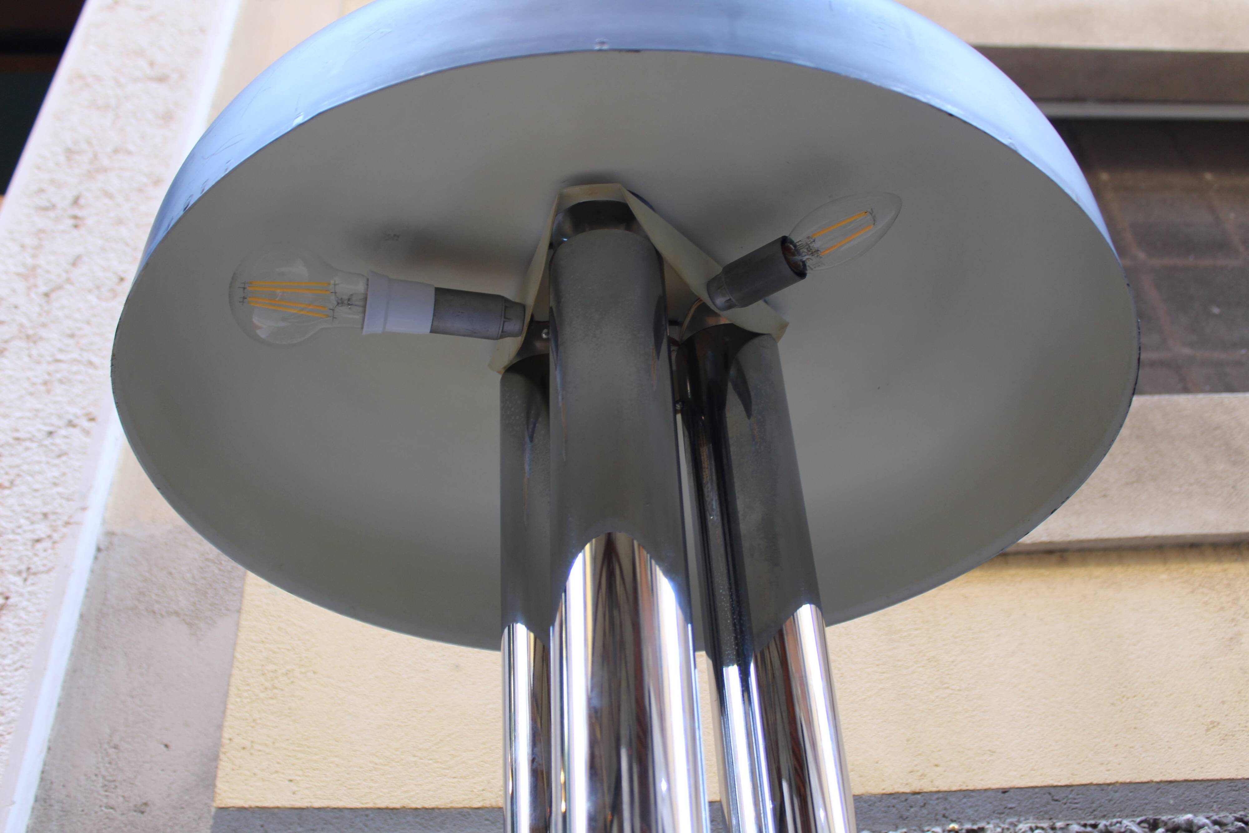 Piantana in metallo cromato Firmata Radice, Italia 1970s, in ottime conditions