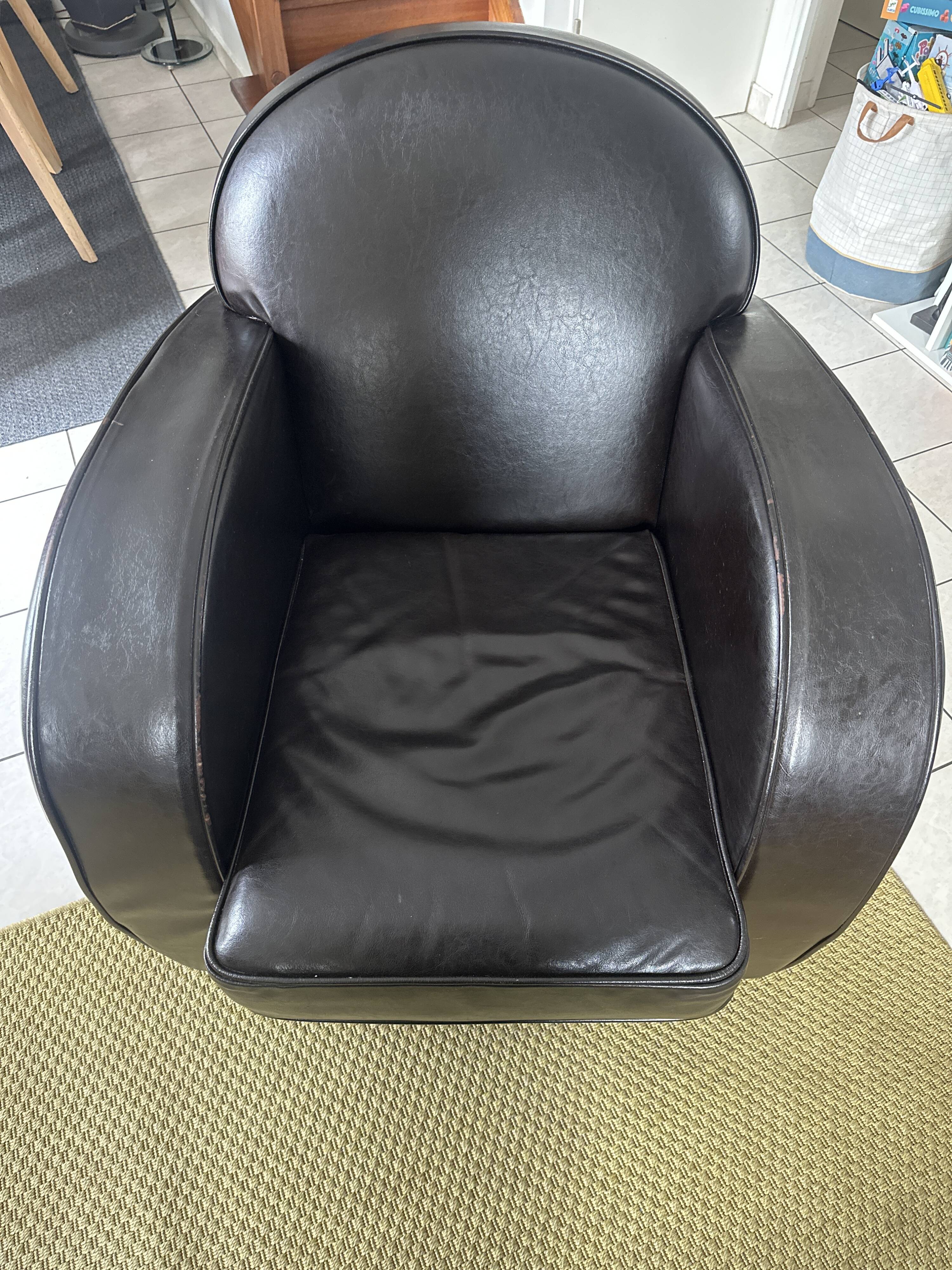Genuine leather club chair