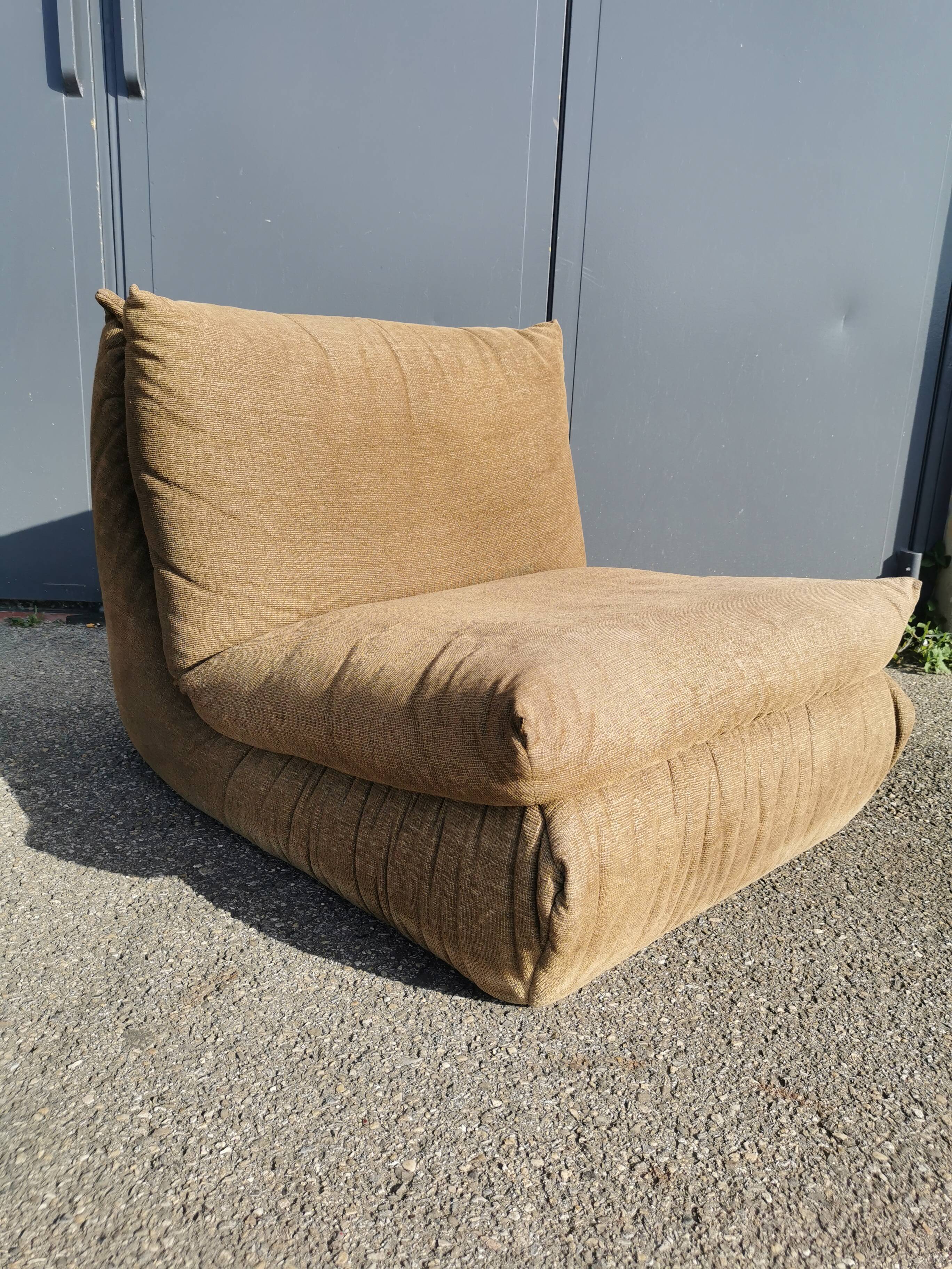 Paire de chauffeuse Cinna des années 70