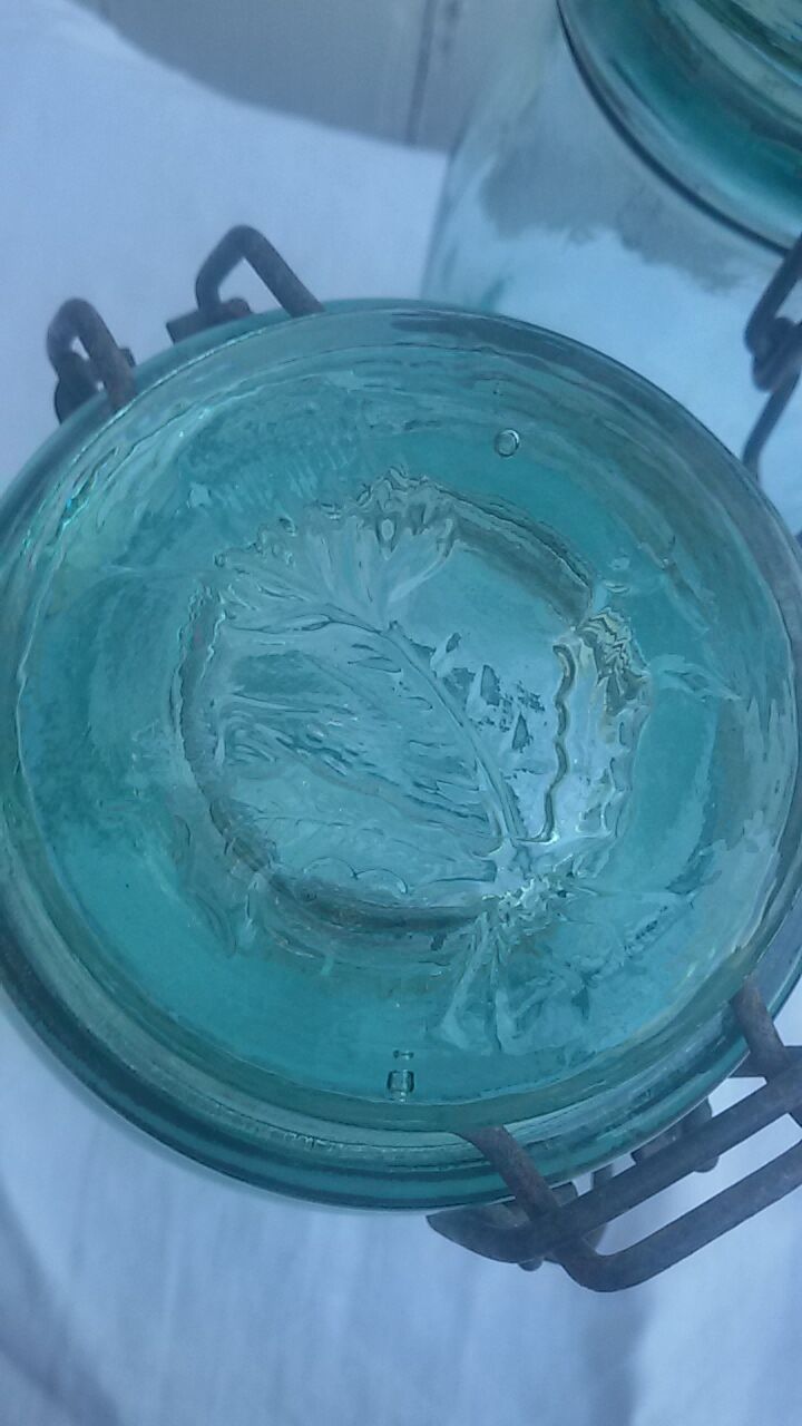 Two jars glass La Lorraine