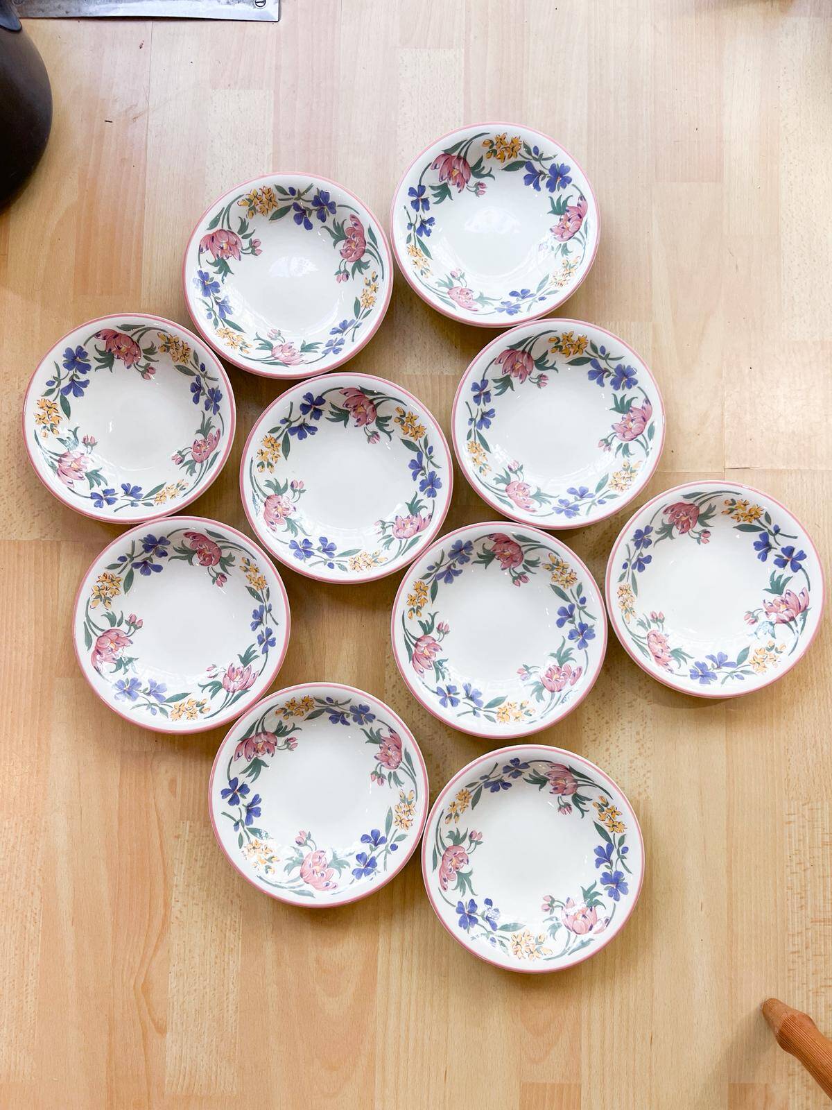 10 deep plates Staffordshire - England