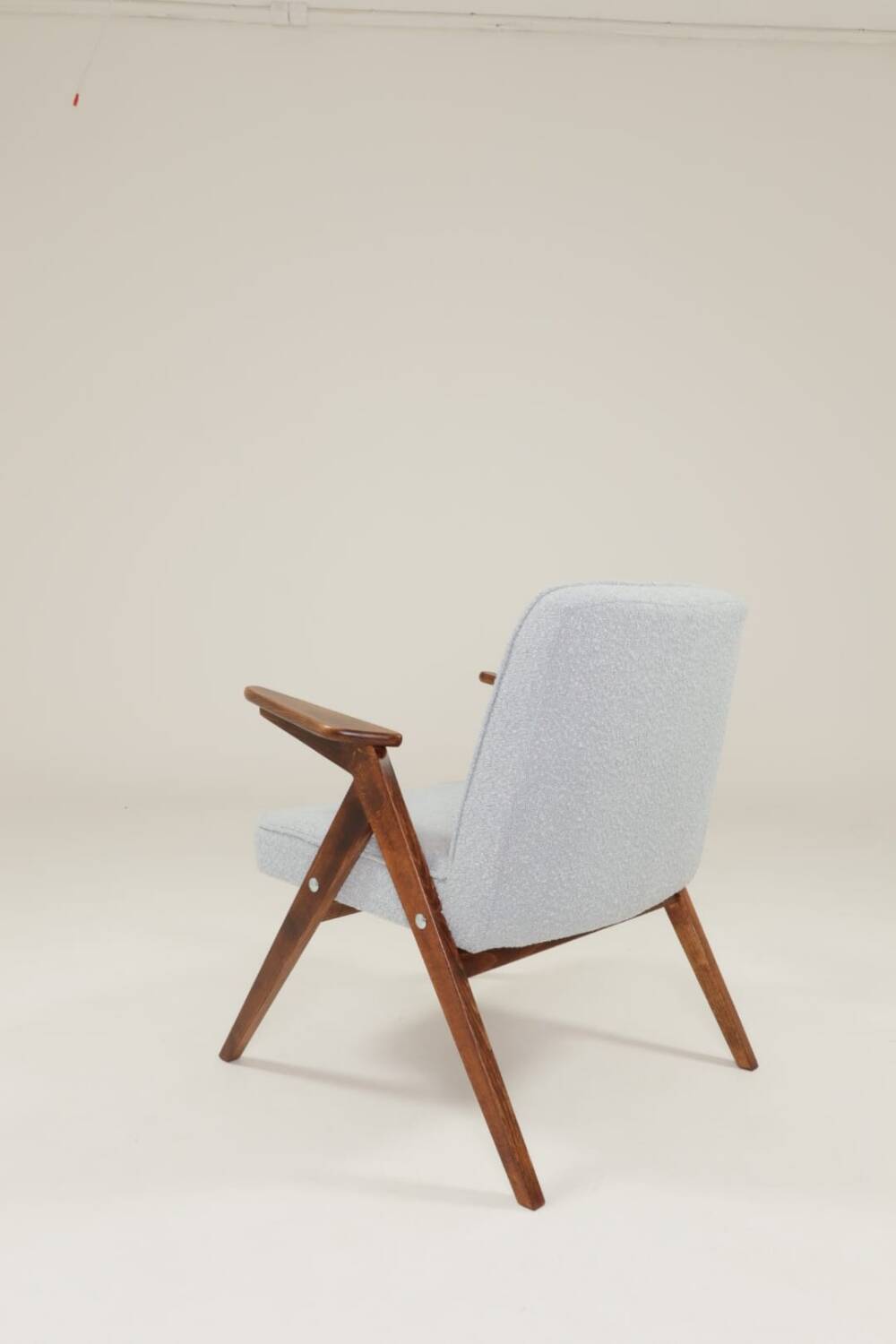 Fauteuil Lounge Vintage Bouclè Bleu Bébé Noyer Foncé, 1960