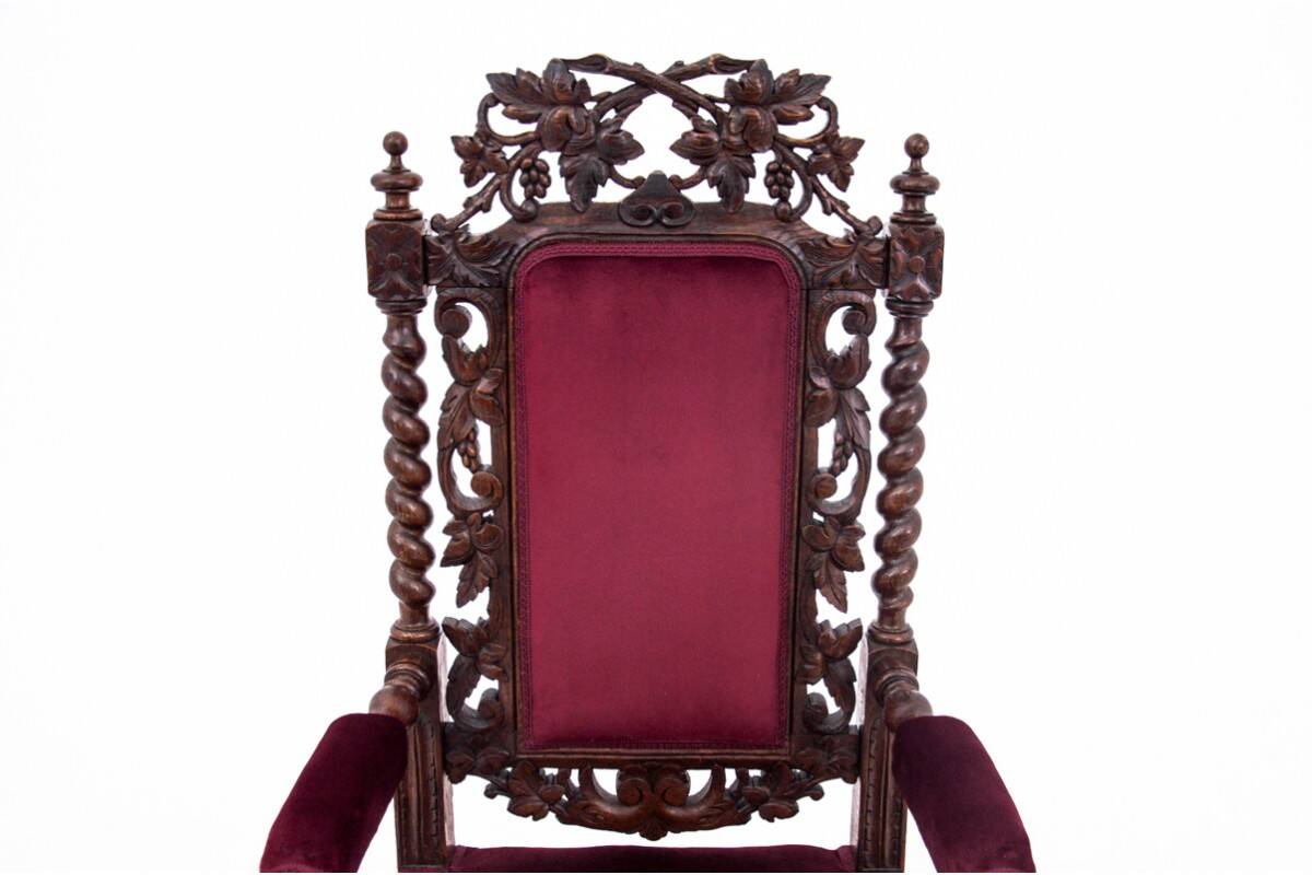 Fauteuil - trône ancien, France, vers 1890.